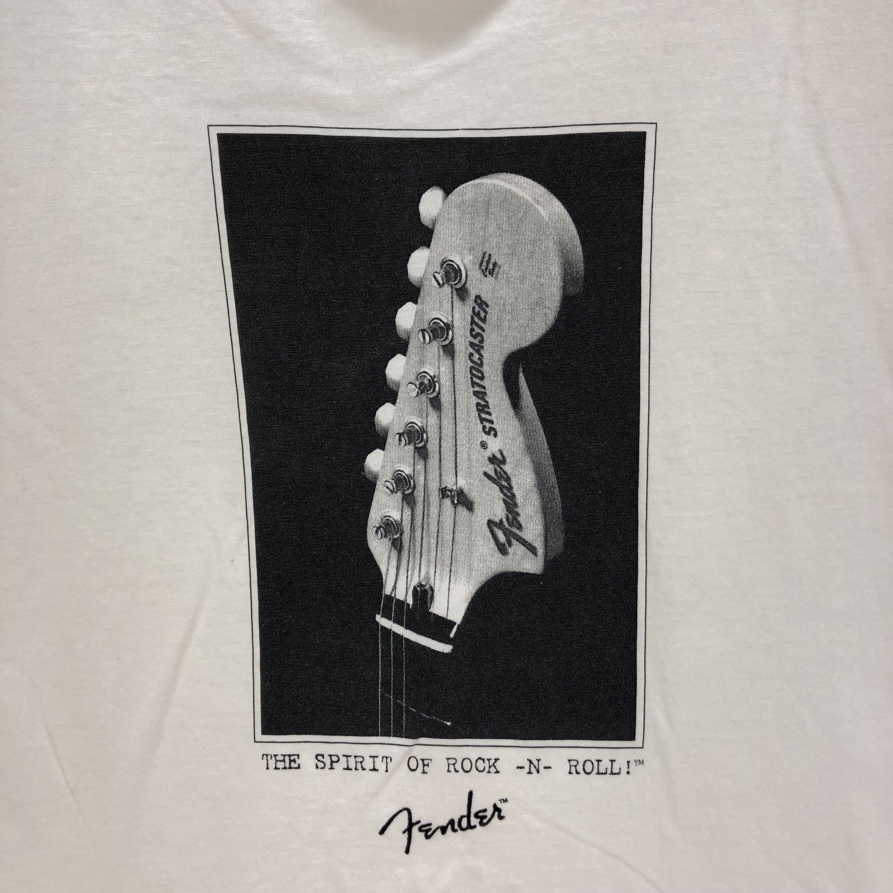 Uniqlo Fender - The Spirit Of Rock N Roll T Shirts #6446-67 Size US M / EU 48-50 / 2 - 3 Thumbnail