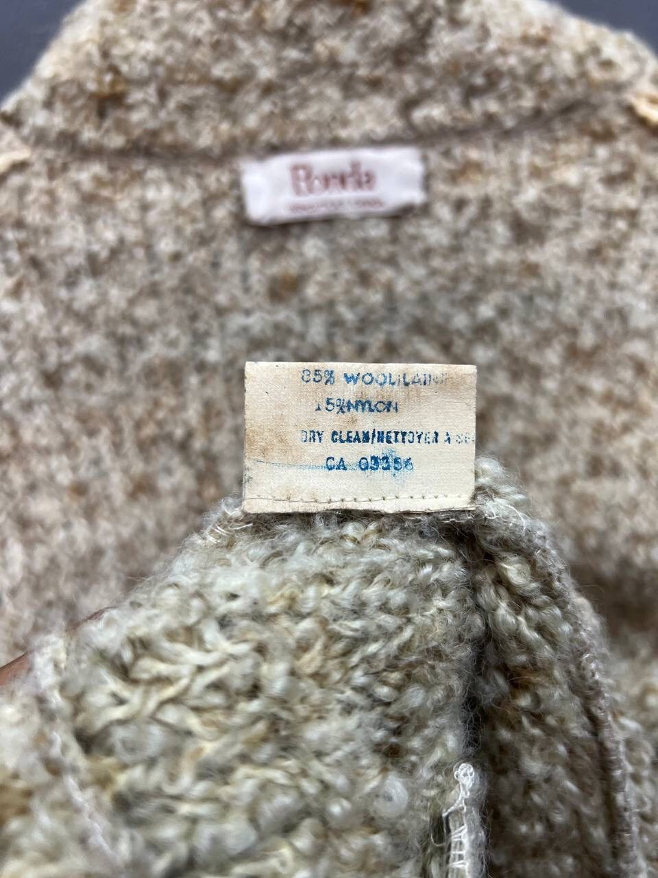 Other BONDA YARMOUTH NS CANADA KNITTED WOOL Size US M / EU 48-50 / 2 - 15 Thumbnail