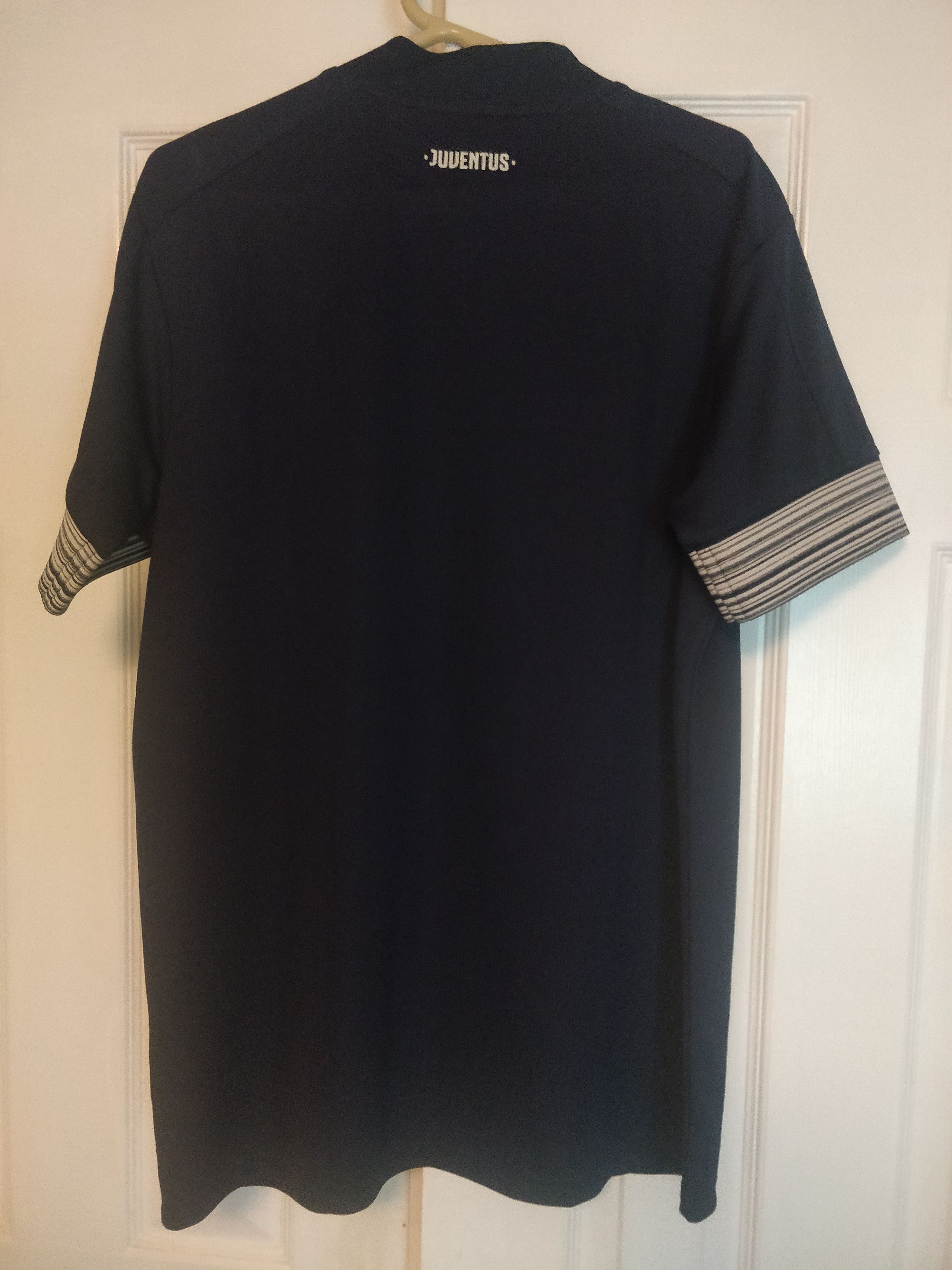Adidas Juventus BNWT 2020 Jersey Adidas Size US L / EU 52-54 / 3 - 6 Thumbnail