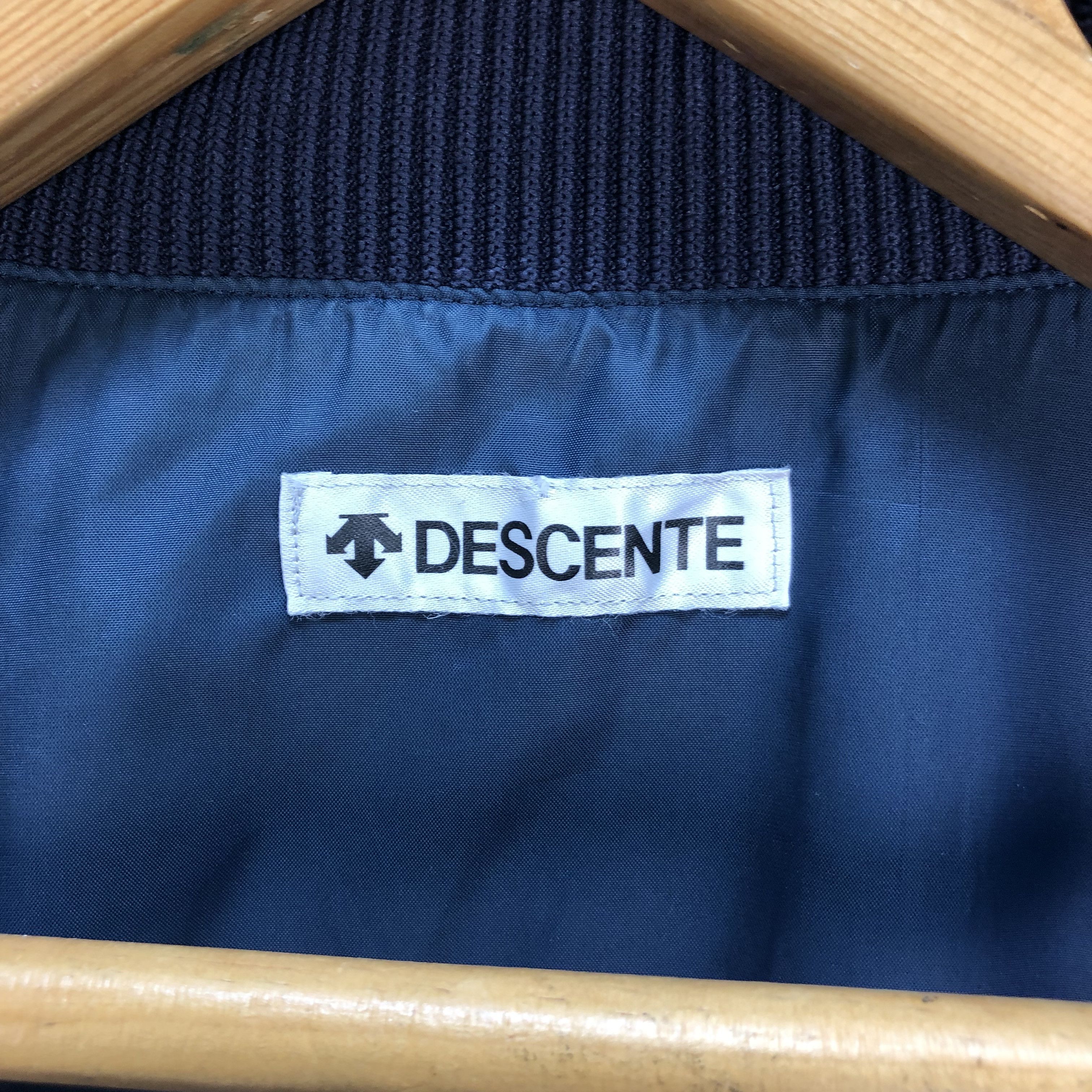 Descente DESCENTE POWERS BASEBALL CLUB LIGHT JACKET #6428-66 Size US M / EU 48-50 / 2 - 10 Thumbnail