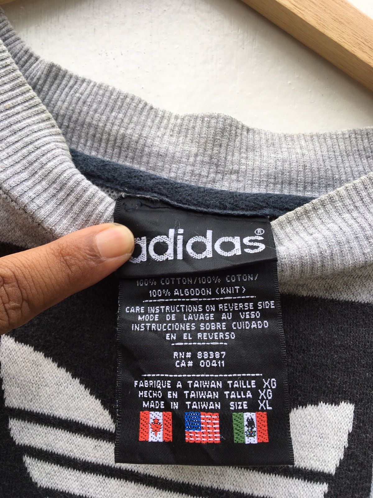 Adidas Rare Adidas Big Logo Spellout Streetwear Sweatshirt Size US XL / EU 56 / 4 - 10 Thumbnail