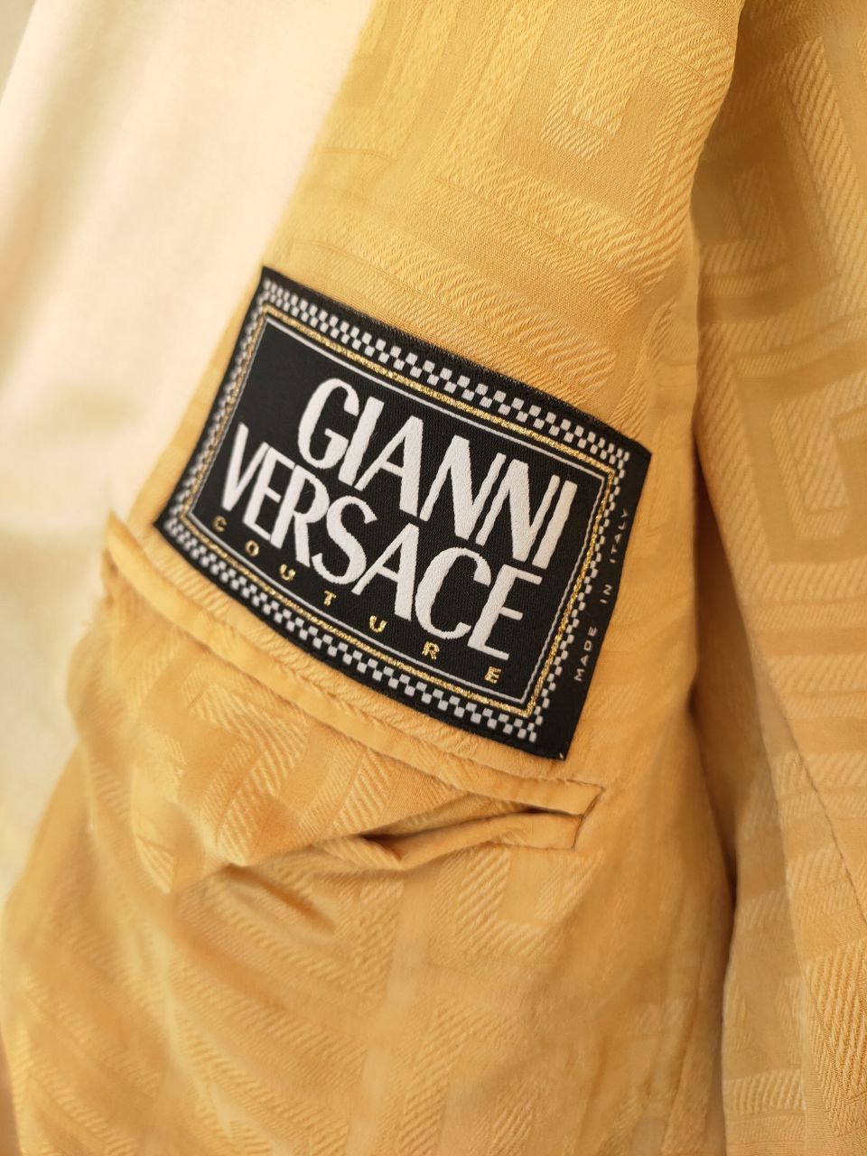 Versace Gianni Versace Blazer Size M / US 6-8 / IT 42-44 - 11 Thumbnail