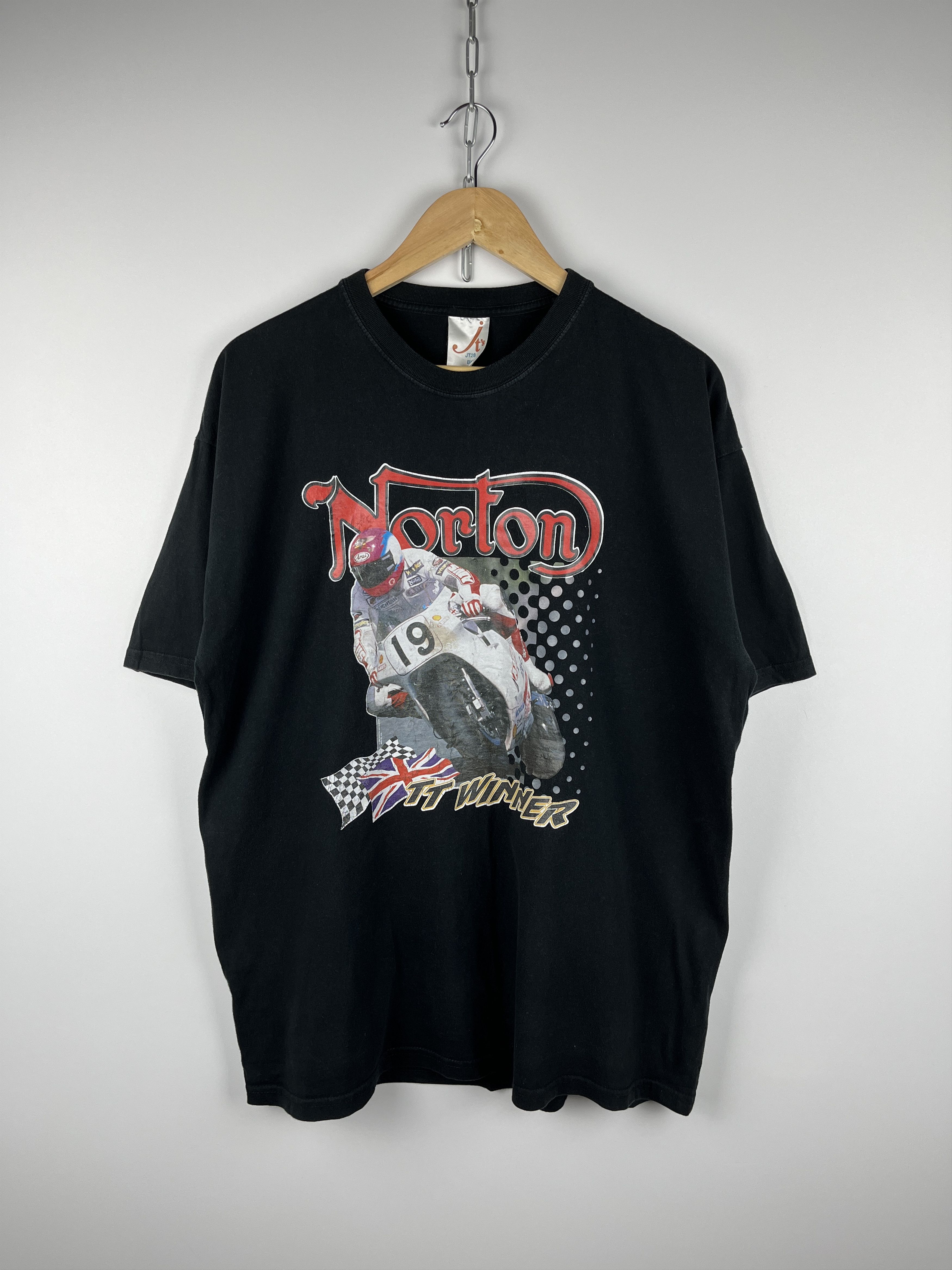 Norton Norton Motorcycle TT Winner Vintage T-shirt Y2K Size US XL / EU 56 / 4 - 2 Thumbnail