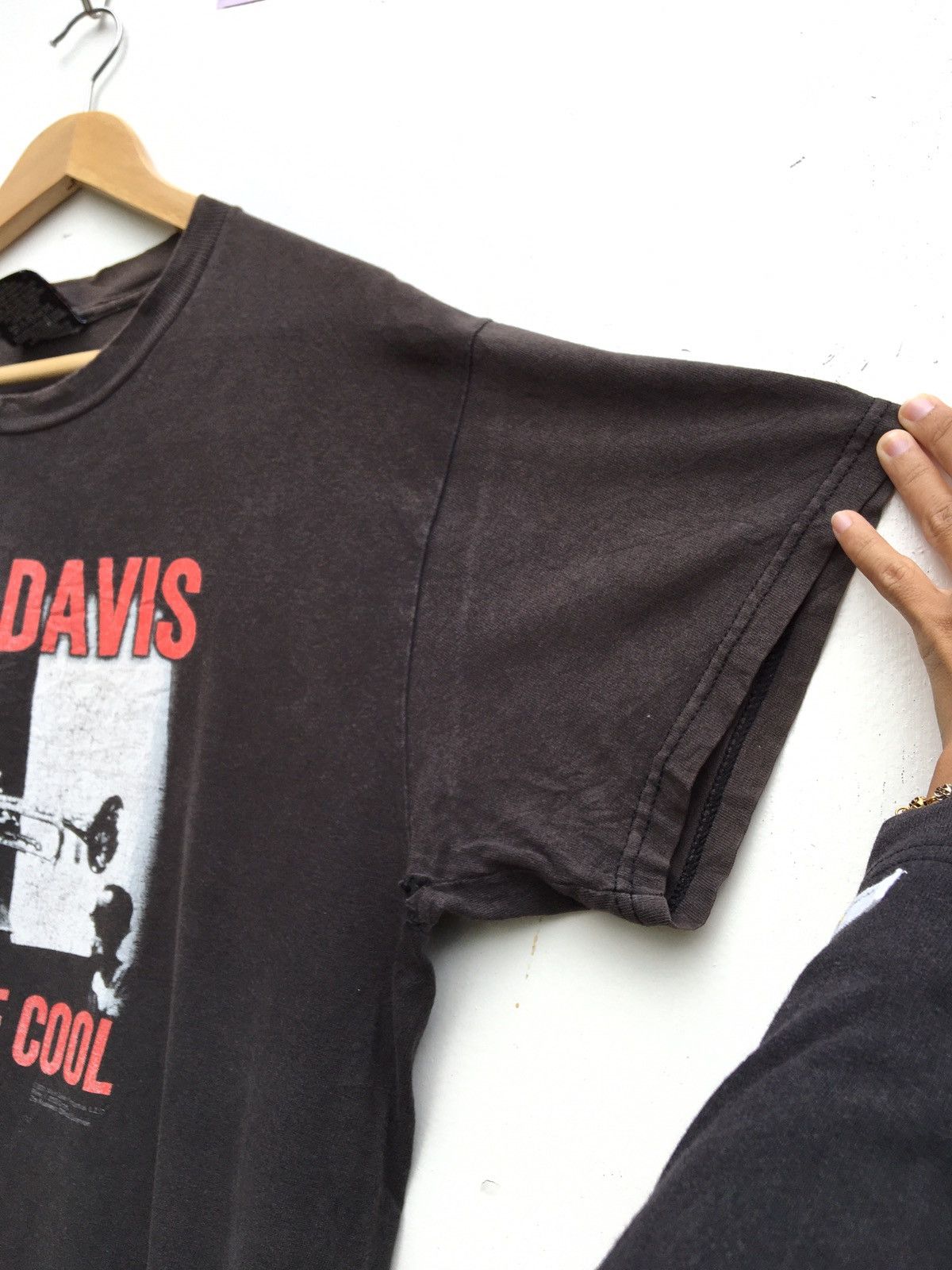 Band Tees Vintage 2001 Miles Davis Signature Birth of The Cool Tshirt Size US M / EU 48-50 / 2 - 15 Thumbnail