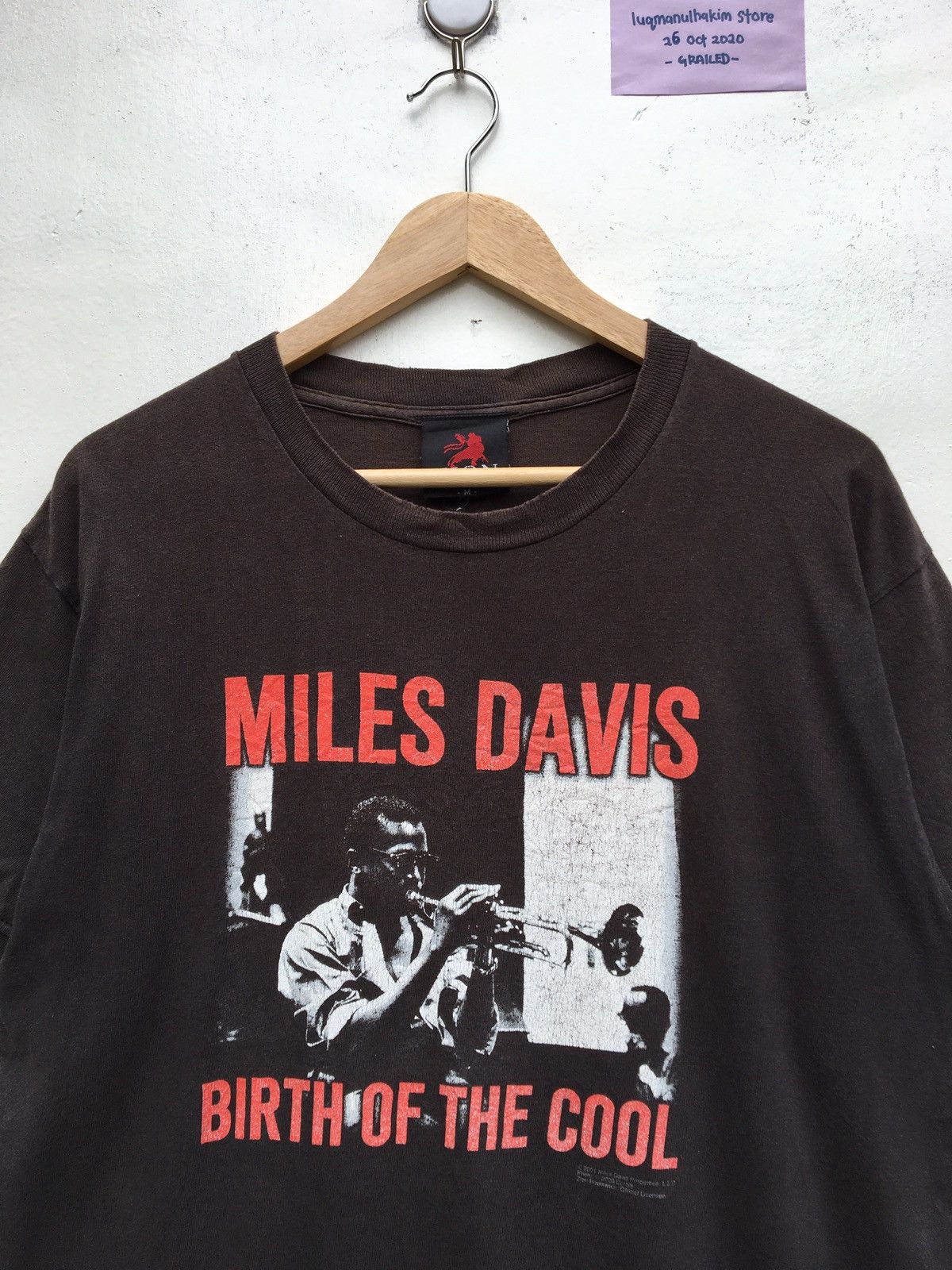 image of Band Tees x Vintage 2001 Miles Davis Signature Birth Of The Cool Tshirt in Black (Size Medium)