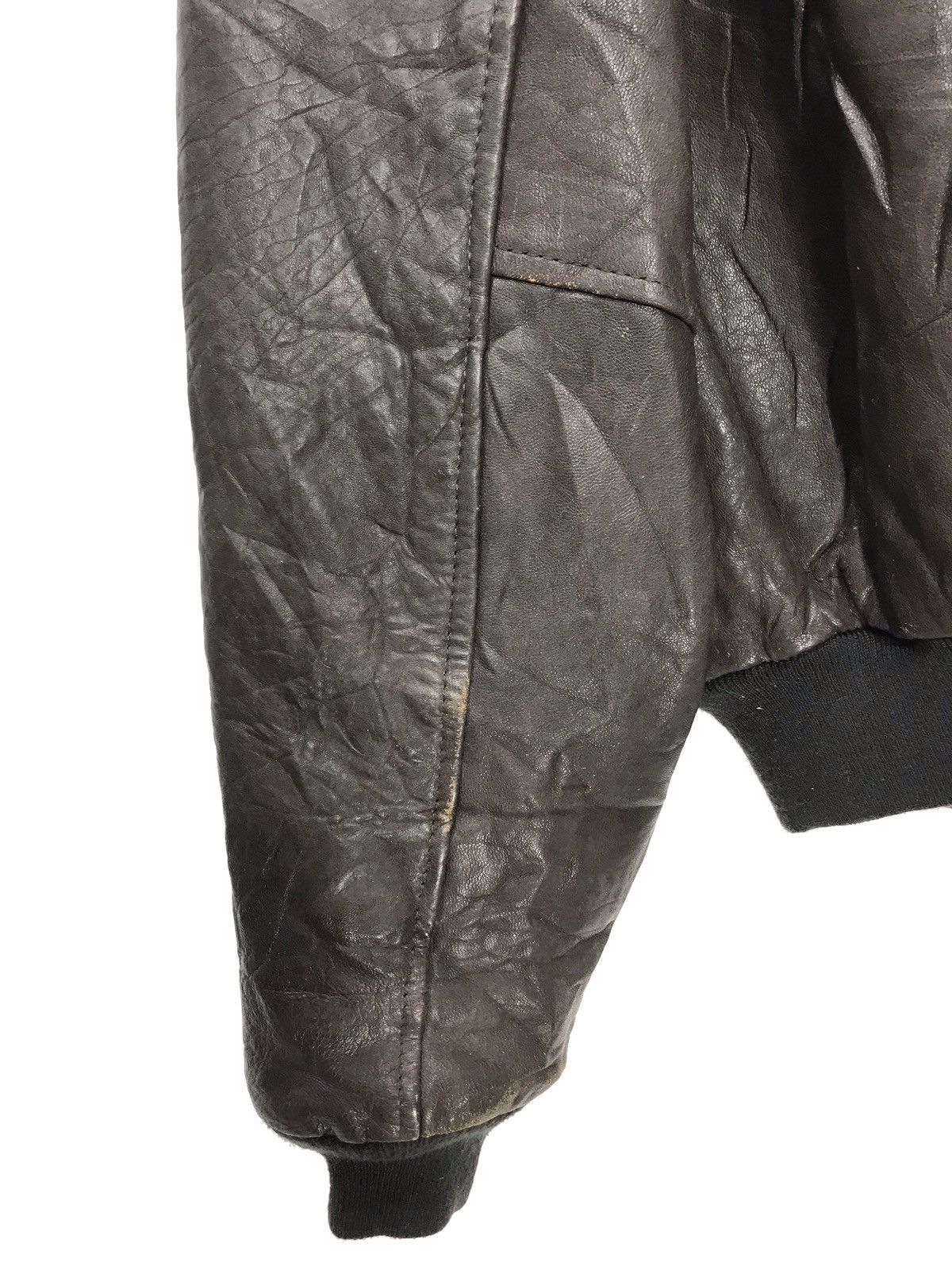 Avirex 🛩 Vtg 90s/80s Avirex Type A-2 Leather Jacket US Army 25🟩 Size US M / EU 48-50 / 2 - 9 Thumbnail