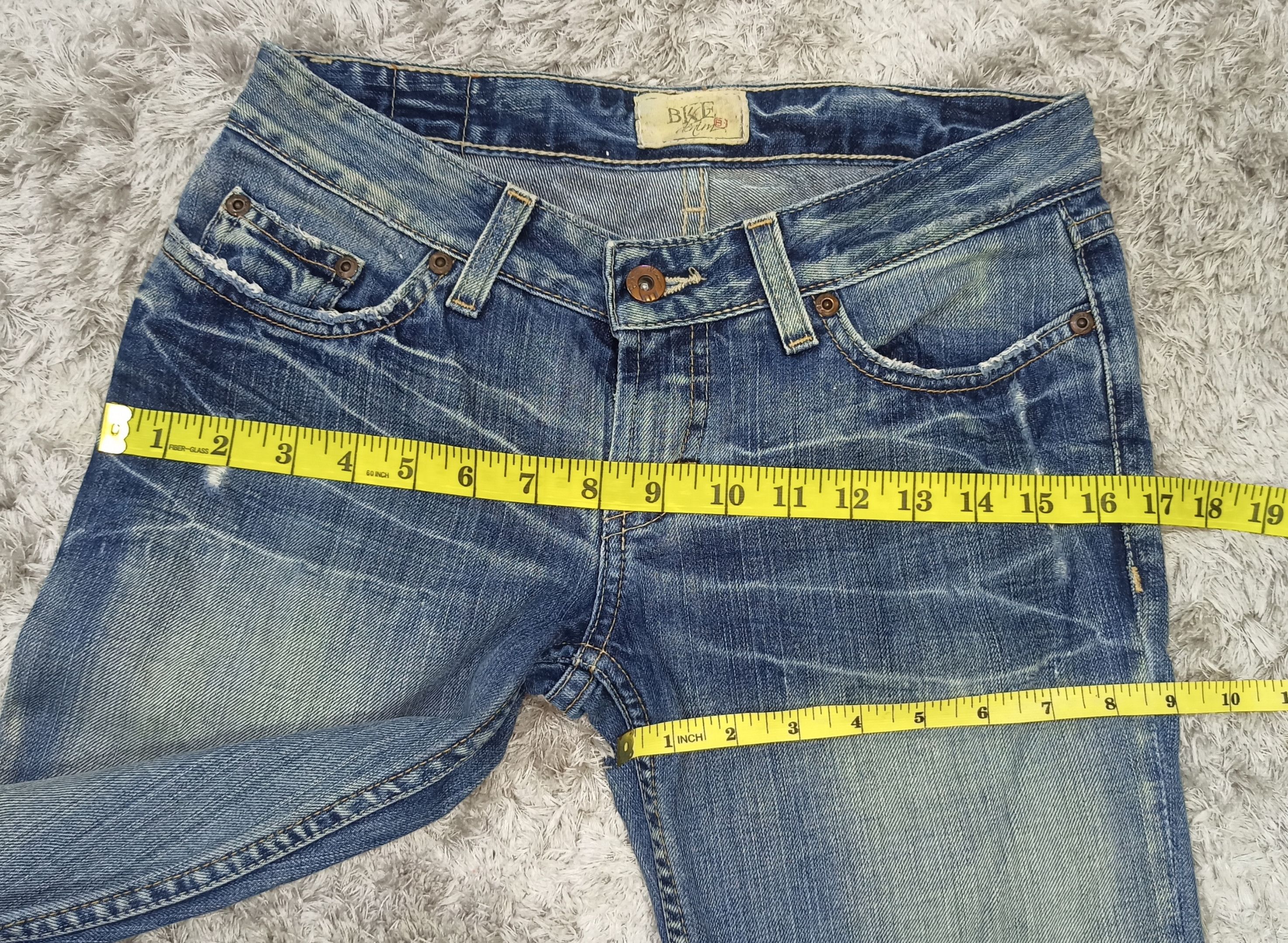 BKE Flare Jeans BKE Distress Low Rise Denim Size 26" / US 2 / IT 38 - 17 Thumbnail