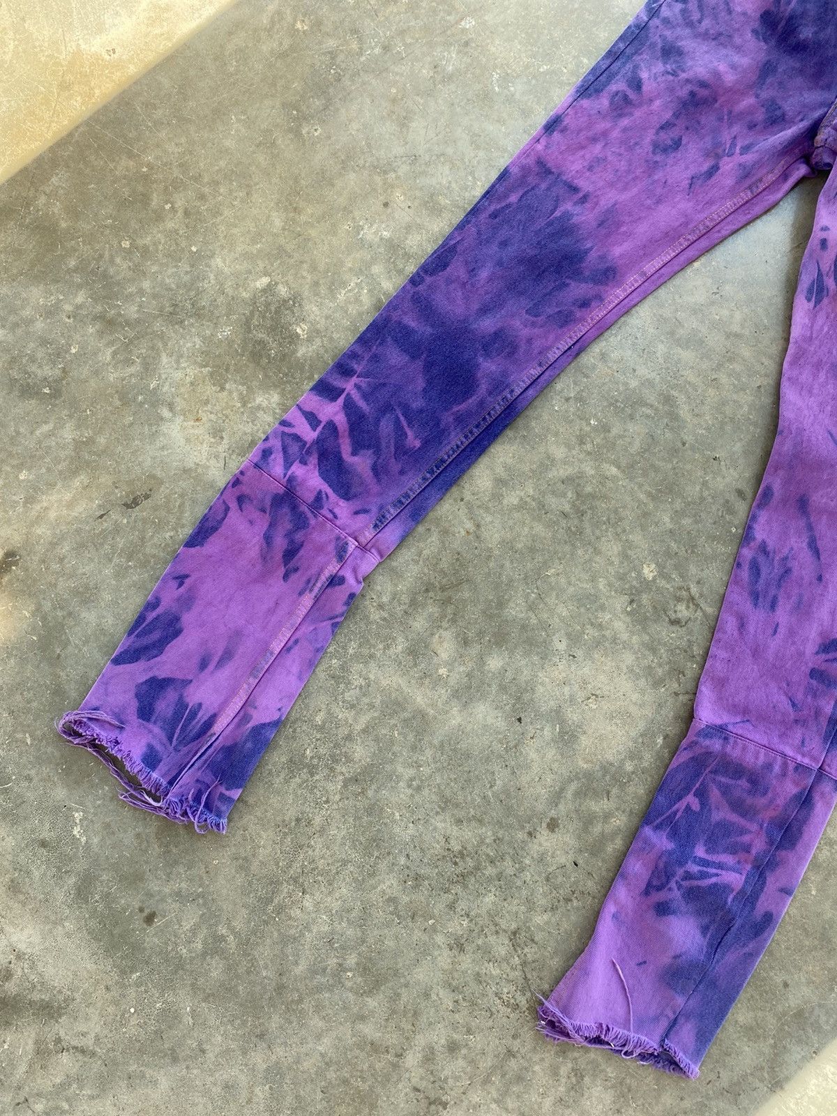 Vale Valelives Purple Tie Dye Stack Denim Jeans Sz. 30 🥣 Raw Size US 30 / EU 46 - 2 Thumbnail