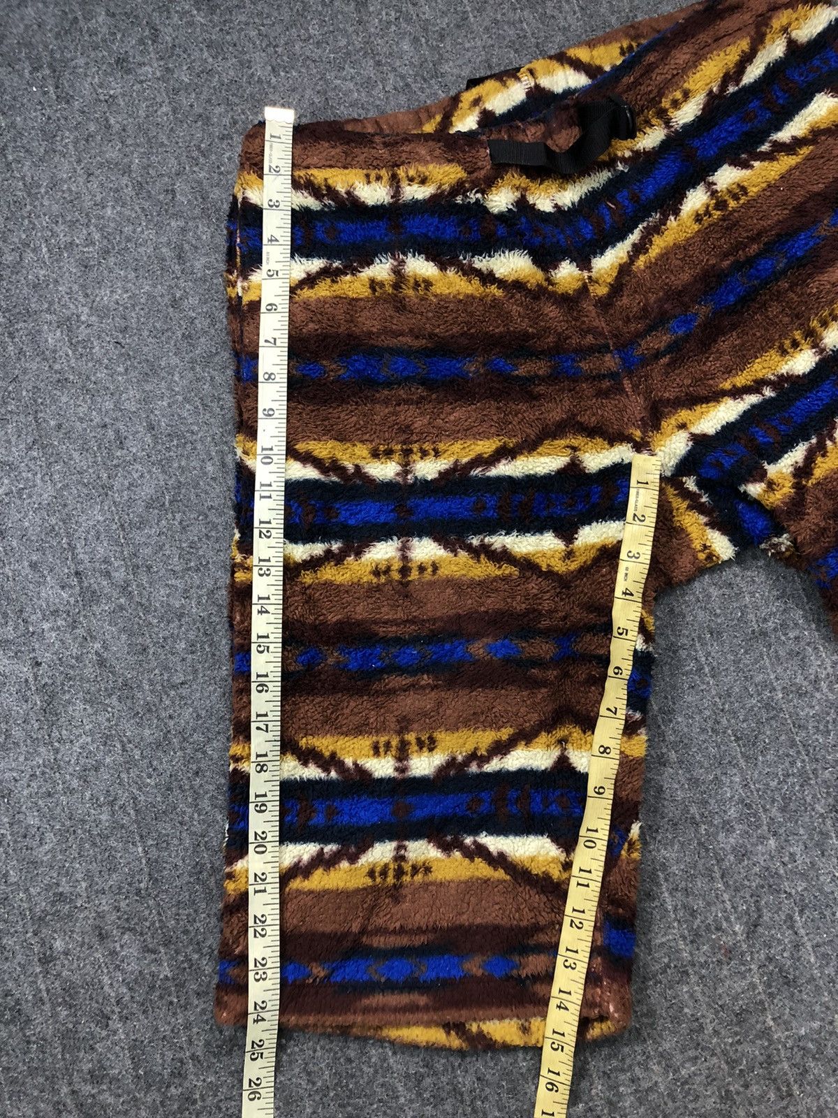 Japanese Brand 90s Japanese Brand Grizzly Fluffy Adjustable Buckle Pant Size US 36 / EU 52 - 10 Thumbnail