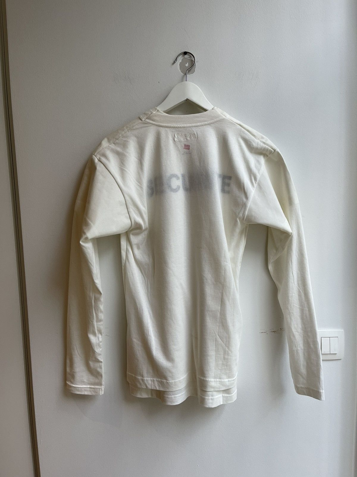 Vetements SS17 Securite T-shirt And Long Sleeve Shirt