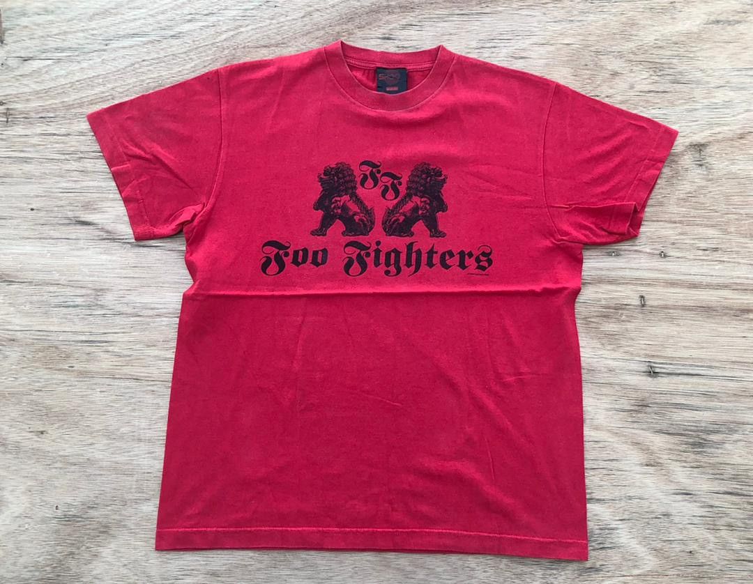 image of Band Tees x Tour Tee Vintage Tee Foo Fighters B17 in Red, Men's (Size Medium)
