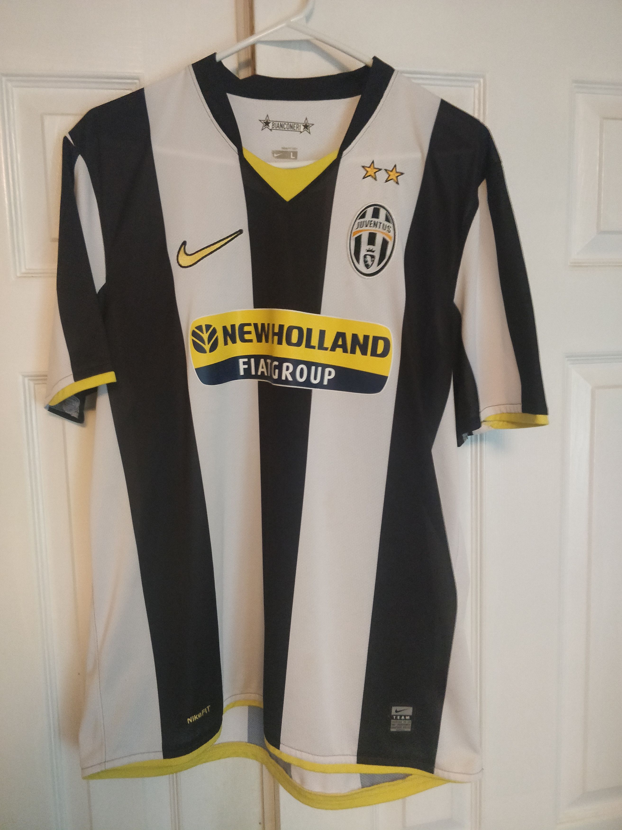 Nike Juventus MINT 2008 Home Jersey Nike Size US L / EU 52-54 / 3 - 1 Thumbnail