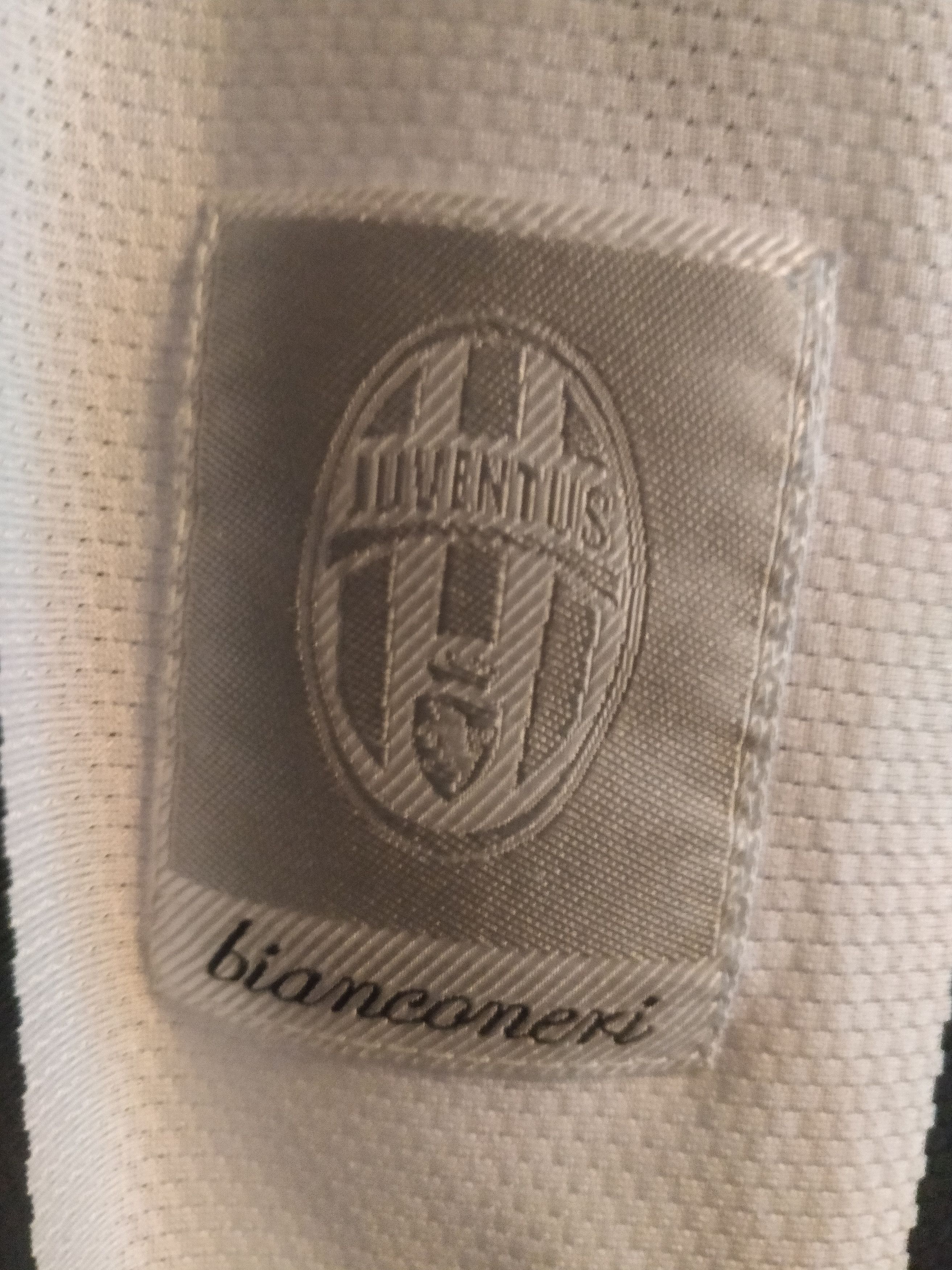 Nike Juventus 2007 Home Jersey Nike Size US L / EU 52-54 / 3 - 5 Thumbnail