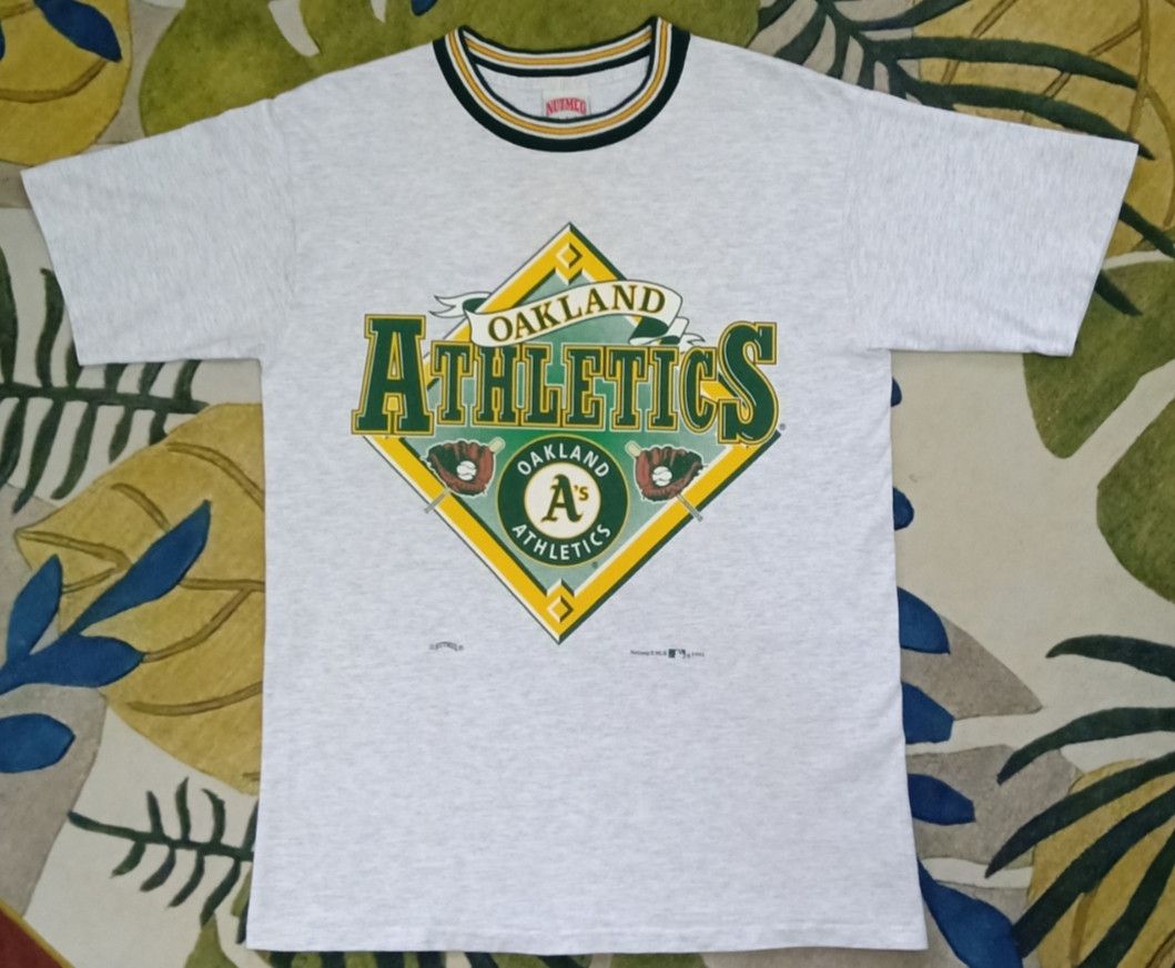 MLB × Nutmeg × Vintage Vintage 90s MLB A's Oakland Athletics T-shirt Size US L / EU 52-54 / 3 - 3 Thumbnail