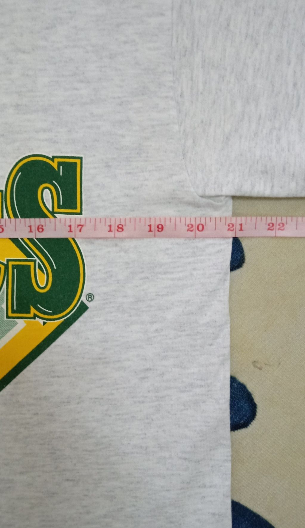 MLB × Nutmeg × Vintage Vintage 90s MLB A's Oakland Athletics T-shirt Size US L / EU 52-54 / 3 - 17 Thumbnail
