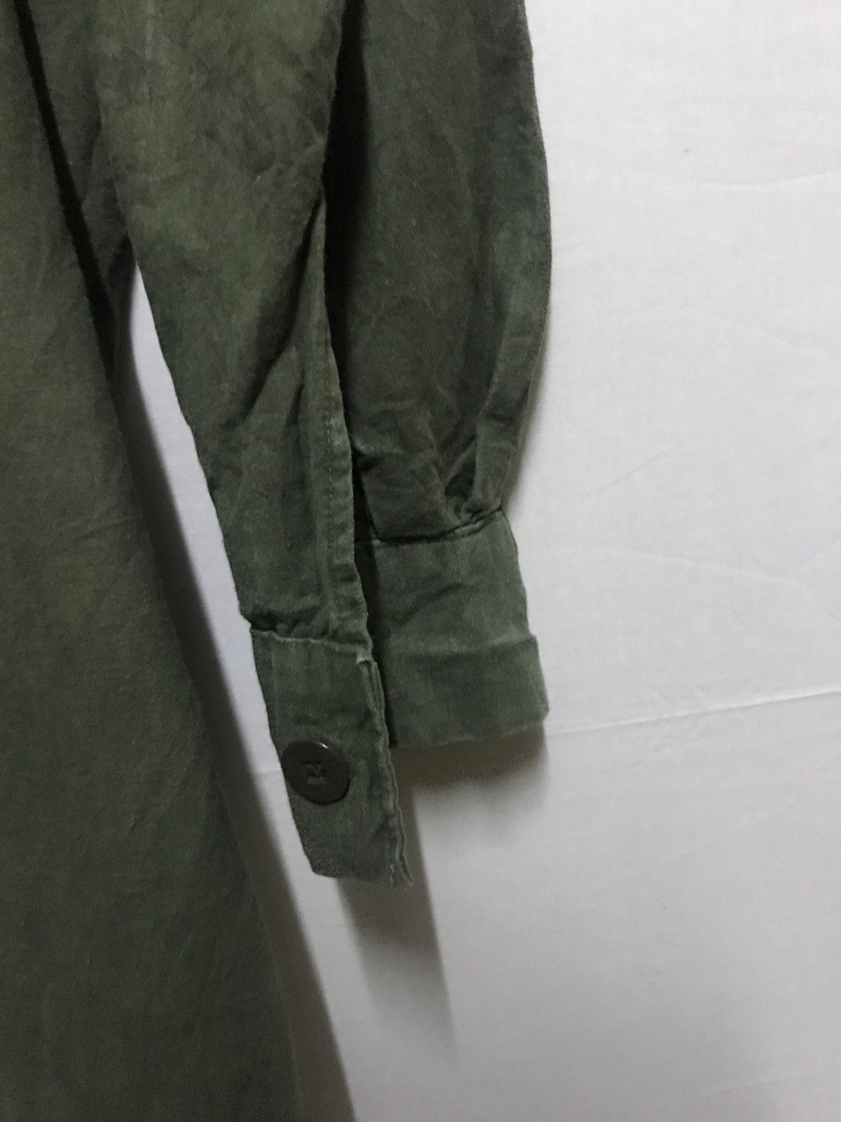 Vintage Vintage Swedish Army Shirt Button 60s/70s Size US XL / EU 56 / 4 - 12 Thumbnail