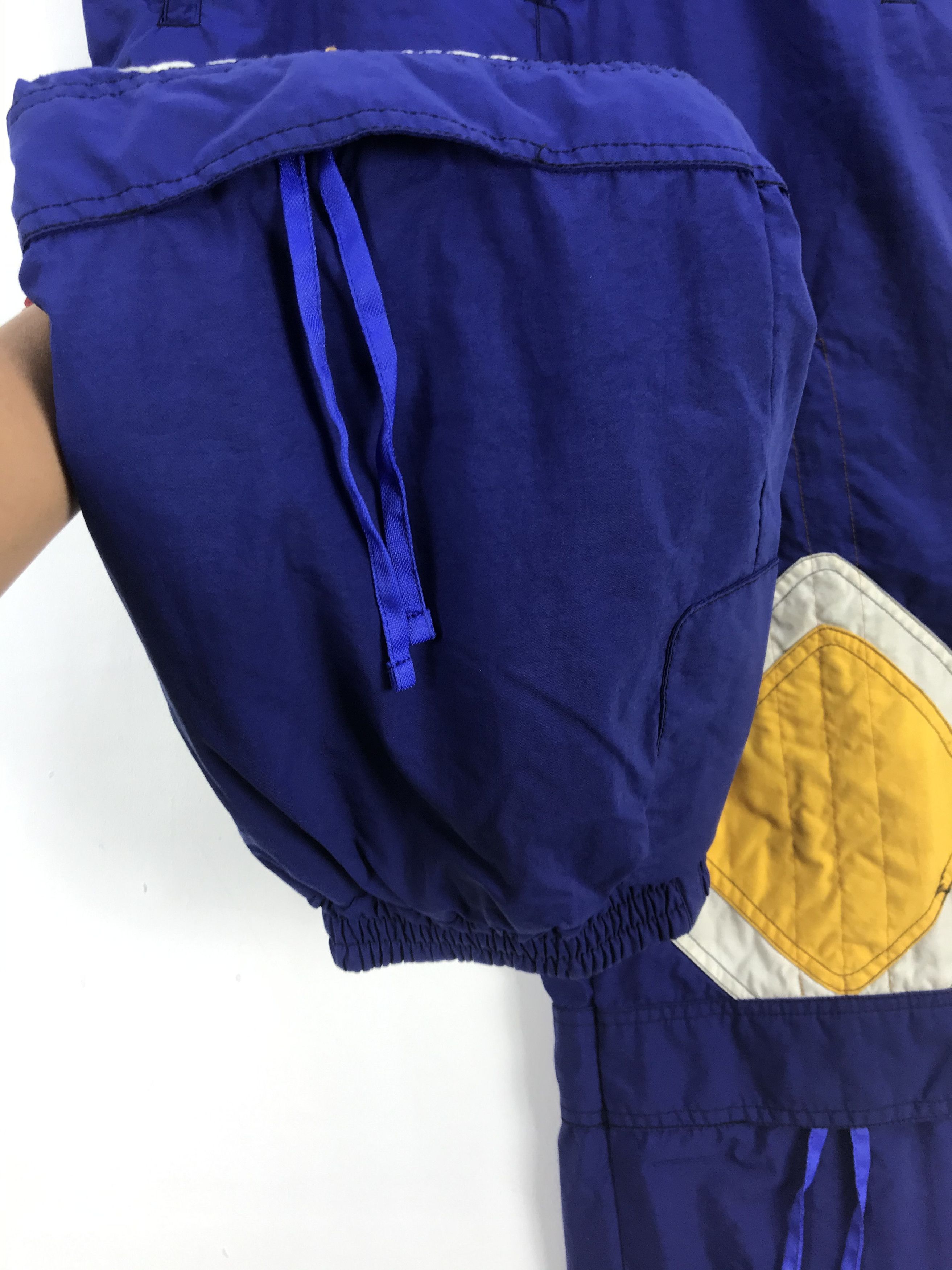 Japanese Brand Vintage Cross Winter Gear Ski Suit Overall Jumpsuit Size US 30 / EU 46 - 10 Thumbnail