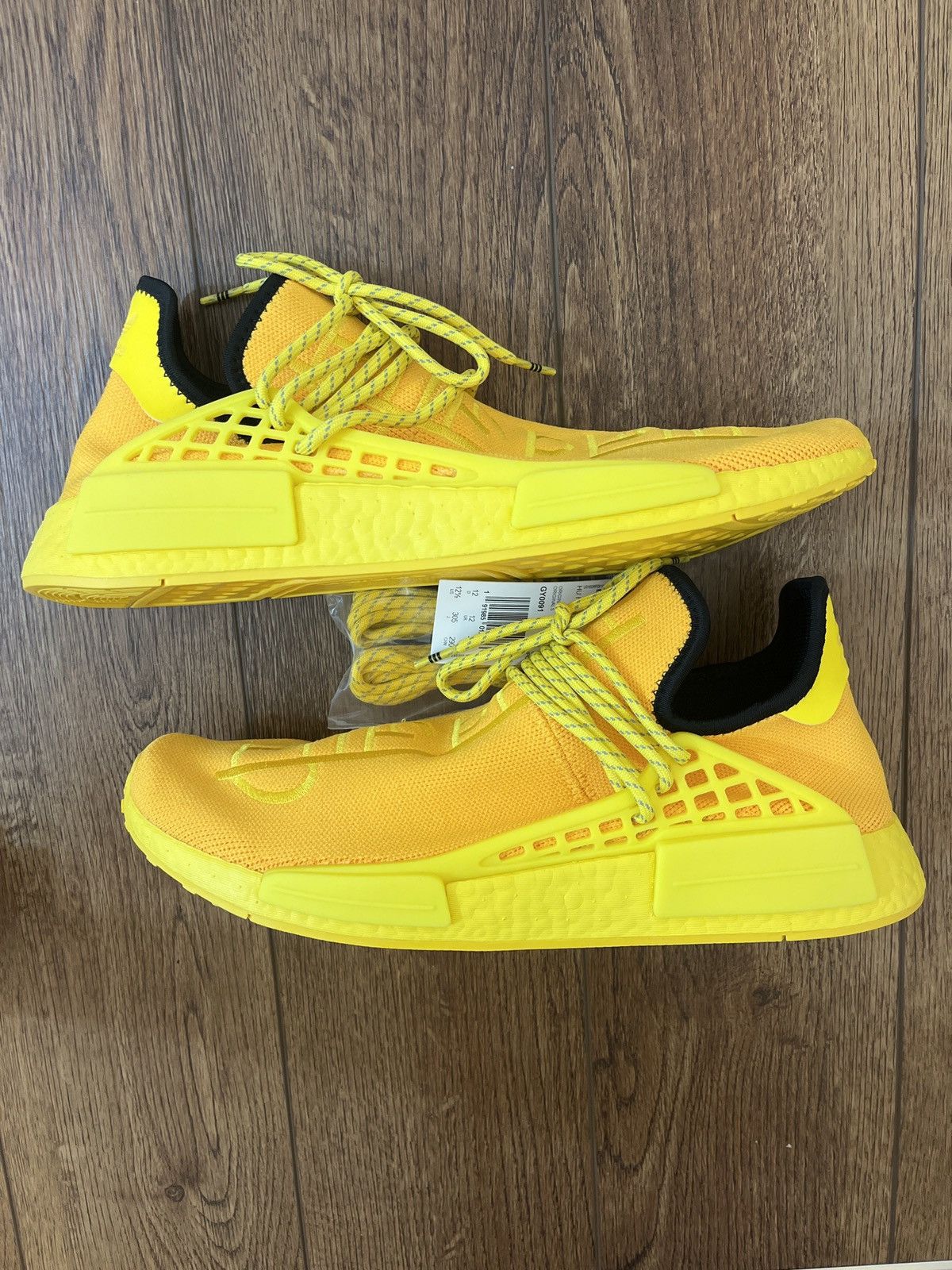 Adidas Adidas NMD Human Race x Pharrell Yellow Size US 12.5 / EU 45-46 - 2 Thumbnail