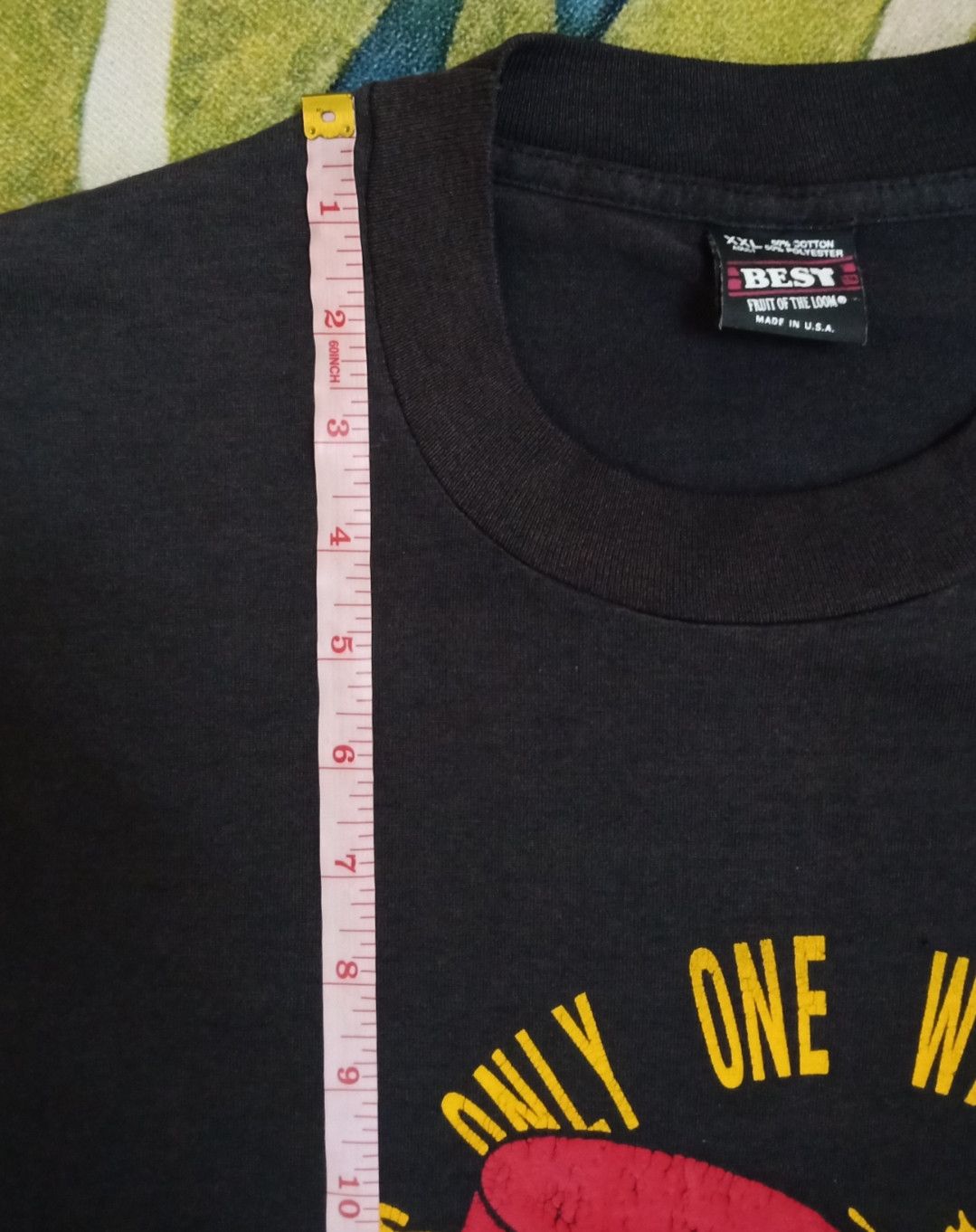 NHL × Vintage Vintage There's Only One Way To Play Hockey HARD! T-shirt Size US XXL / EU 58 / 5 - 16 Thumbnail
