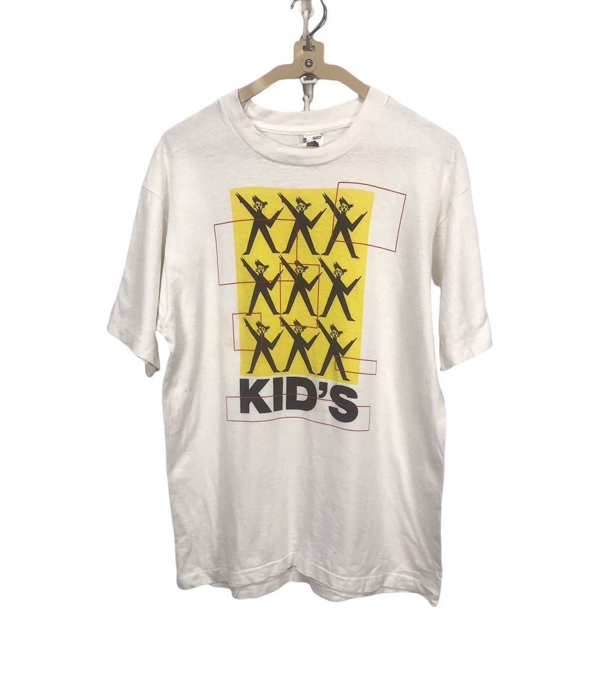 Fruit Of The Loom × Vintage Vintage kid’s printed tshirt by fruit of the loom Size US M / EU 48-50 / 2 - 2 Thumbnail