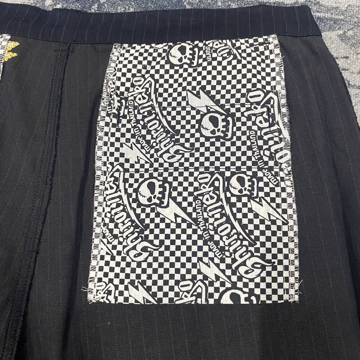 Japanese Brand × Vintage Vintage Japanese Skulls Embroidary Stripes Trousers Short Size US 35 - 7 Thumbnail