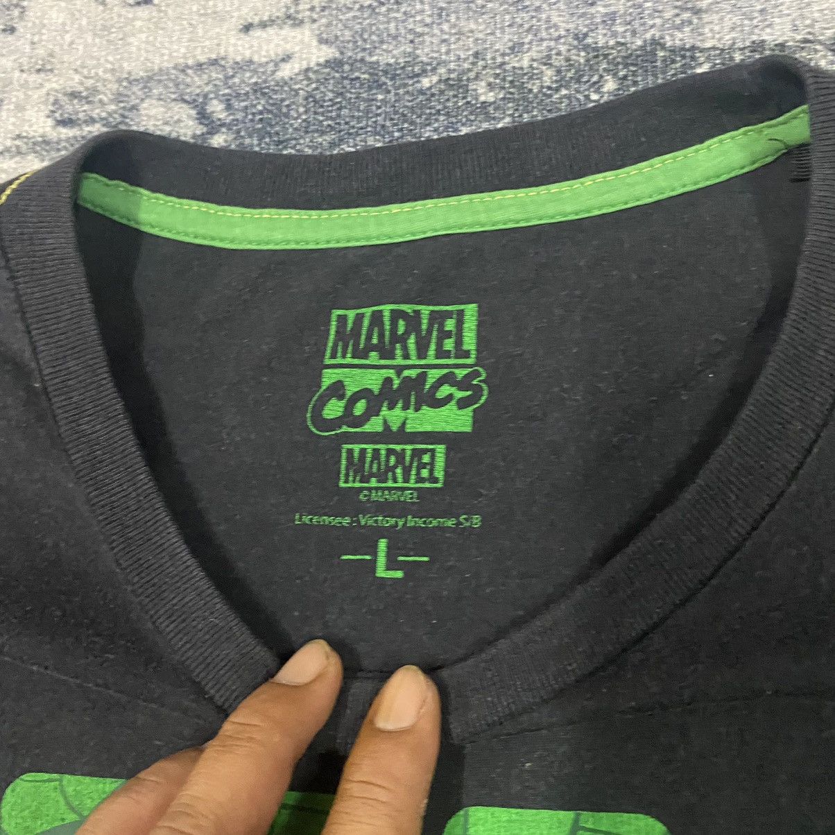 Marvel Comics × Vintage Vintage Marvel Comics The Incredible Hulk Over Print Tees Size US M / EU 48-50 / 2 - 4 Thumbnail