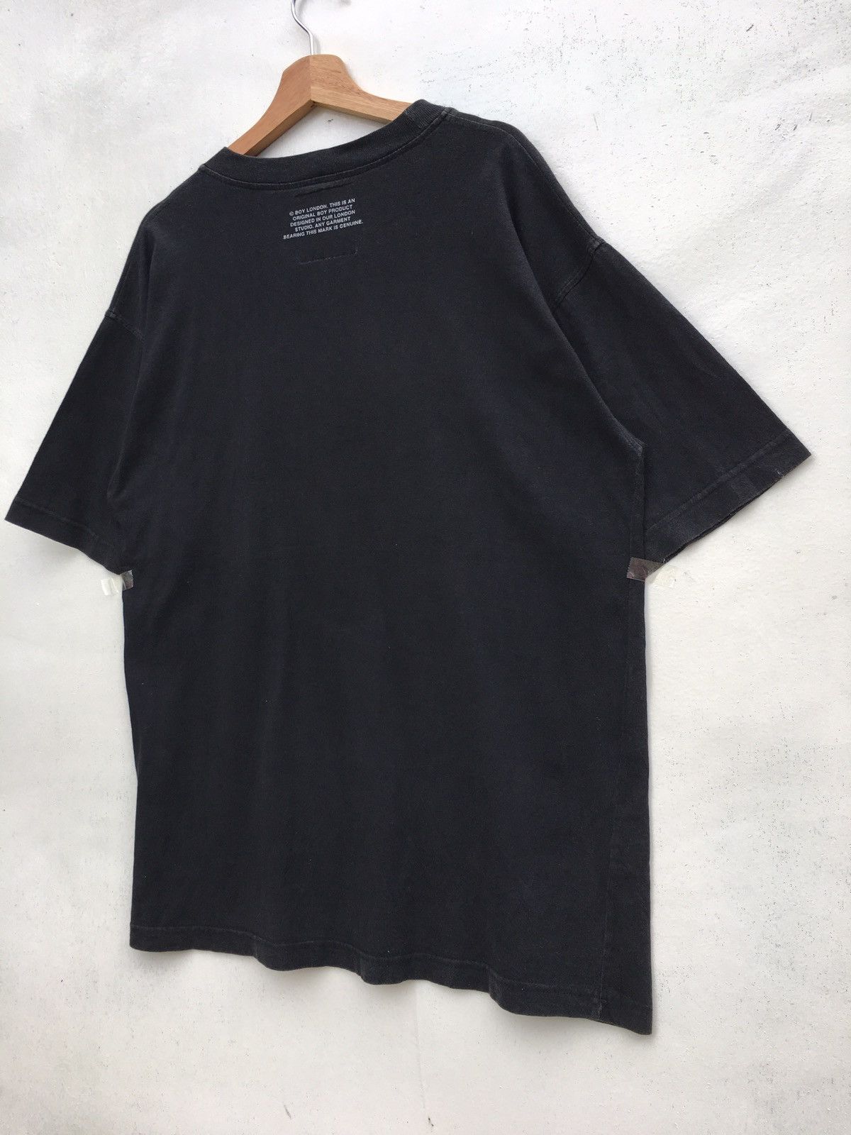 Boy London Vintage 90s Boy London Big Logo Spellout T Shirt Size US L / EU 52-54 / 3 - 12 Thumbnail