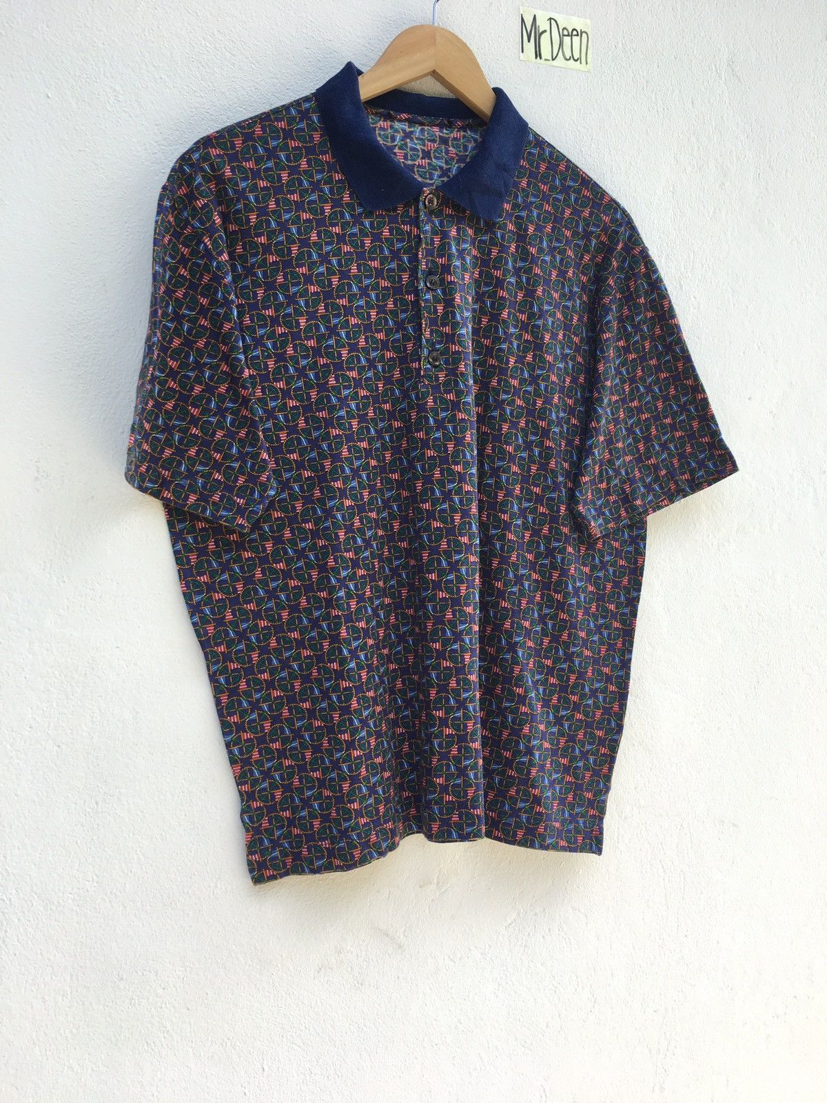 Salvatore Ferragamo Vintage Salvatore Ferragamo Collar Tshirt Size US M / EU 48-50 / 2 - 2 Thumbnail