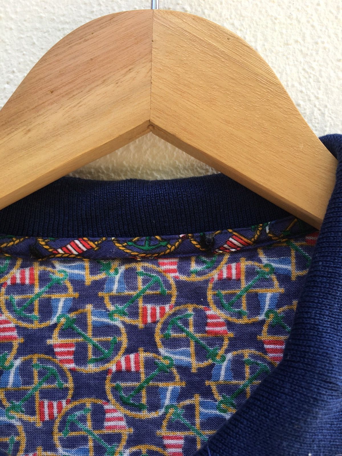 Salvatore Ferragamo Vintage Salvatore Ferragamo Collar Tshirt Size US M / EU 48-50 / 2 - 9 Thumbnail