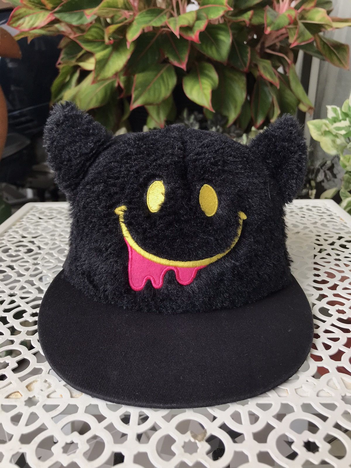 Japanese Brand 💥 SMILEY WITH EAR CAP HAT Size ONE SIZE - 4 Thumbnail