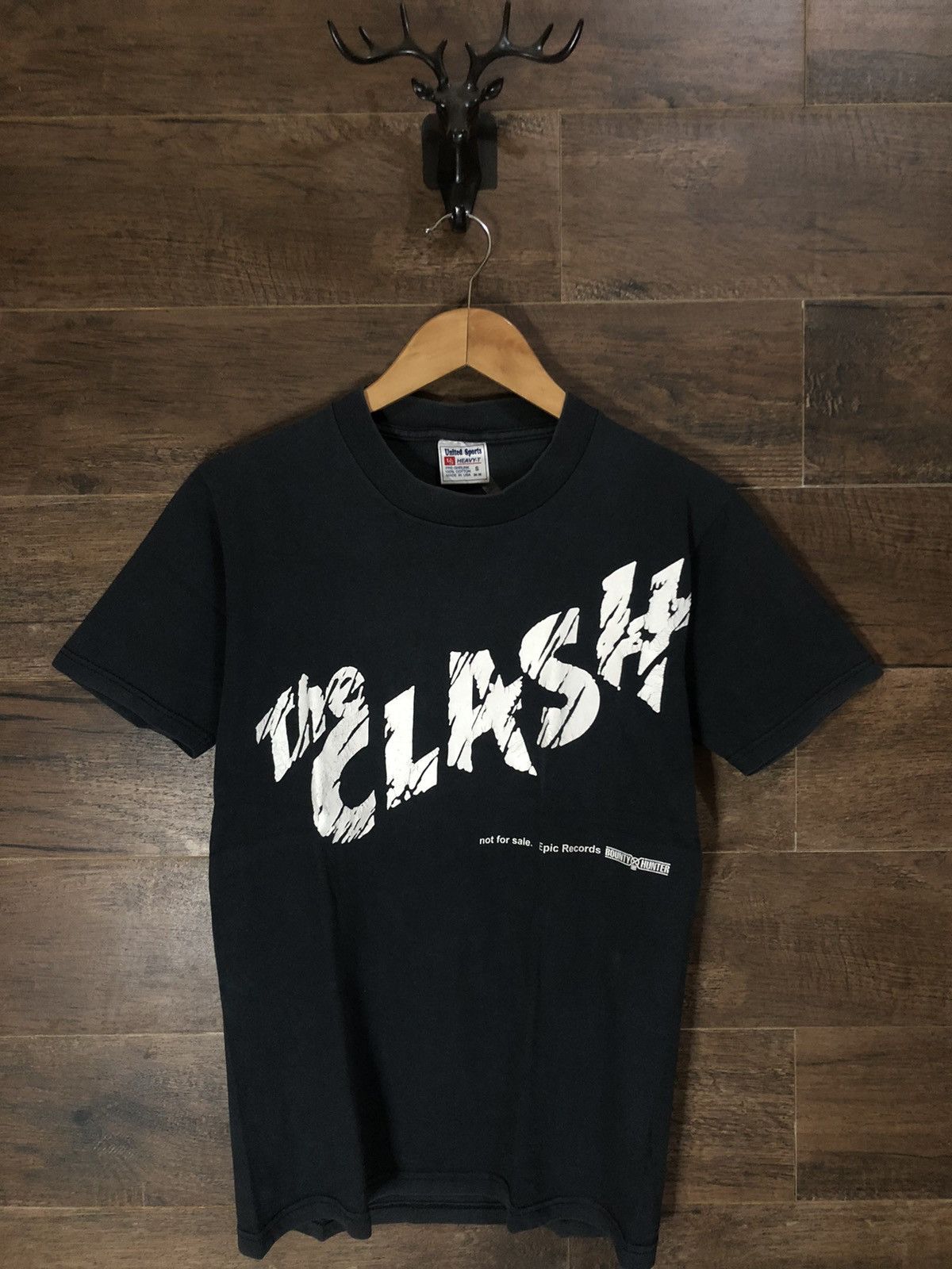 Rare Vintage The Clash Epic Records Bounty Hunter Shirt
