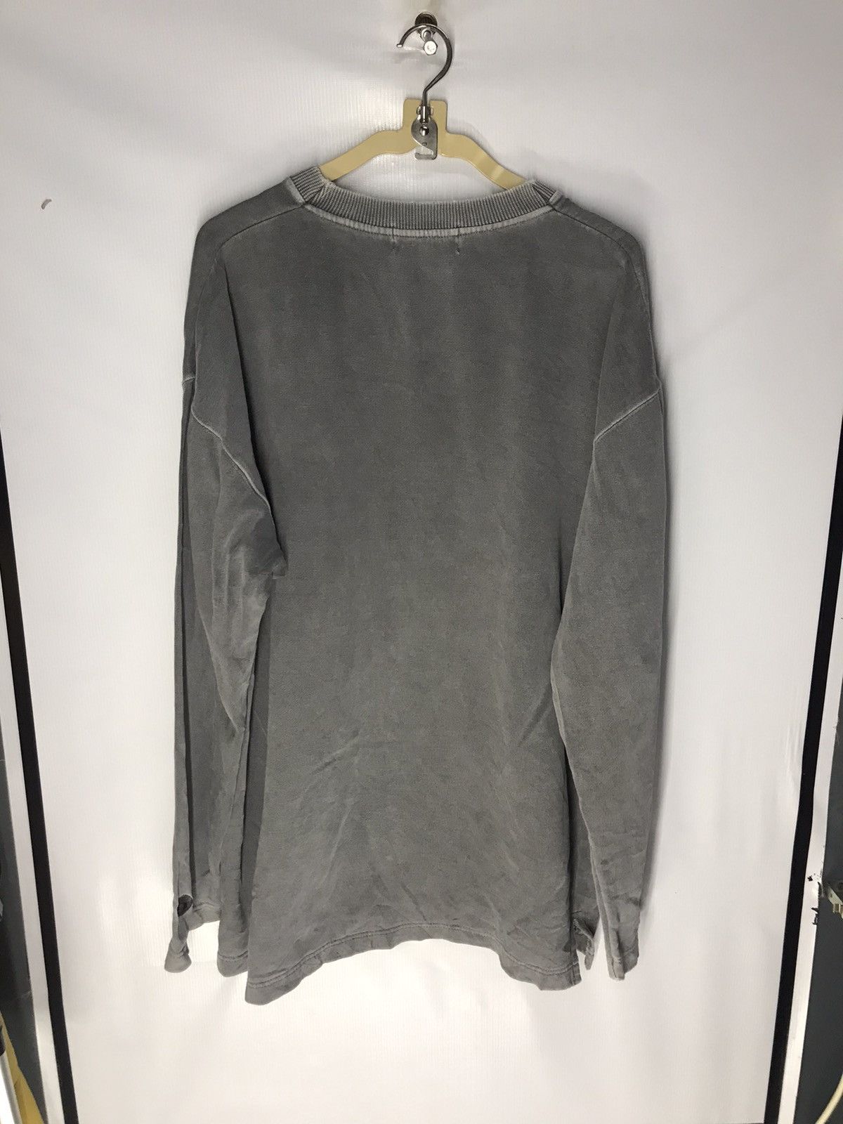 Other × Vintage 🔥rare🔥Bitch skateboard vneck sweatshirt distressed Size US L / EU 52-54 / 3 - 7 Thumbnail