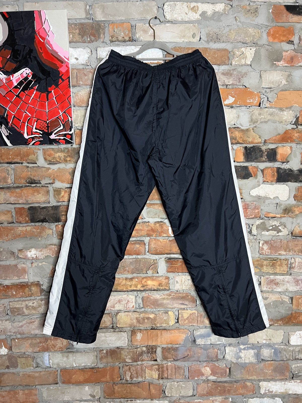 Nike Vintage Nike Nylon Track Pants Small Swoosh Logo Size XL Size US 36 / EU 52 - 2 Thumbnail