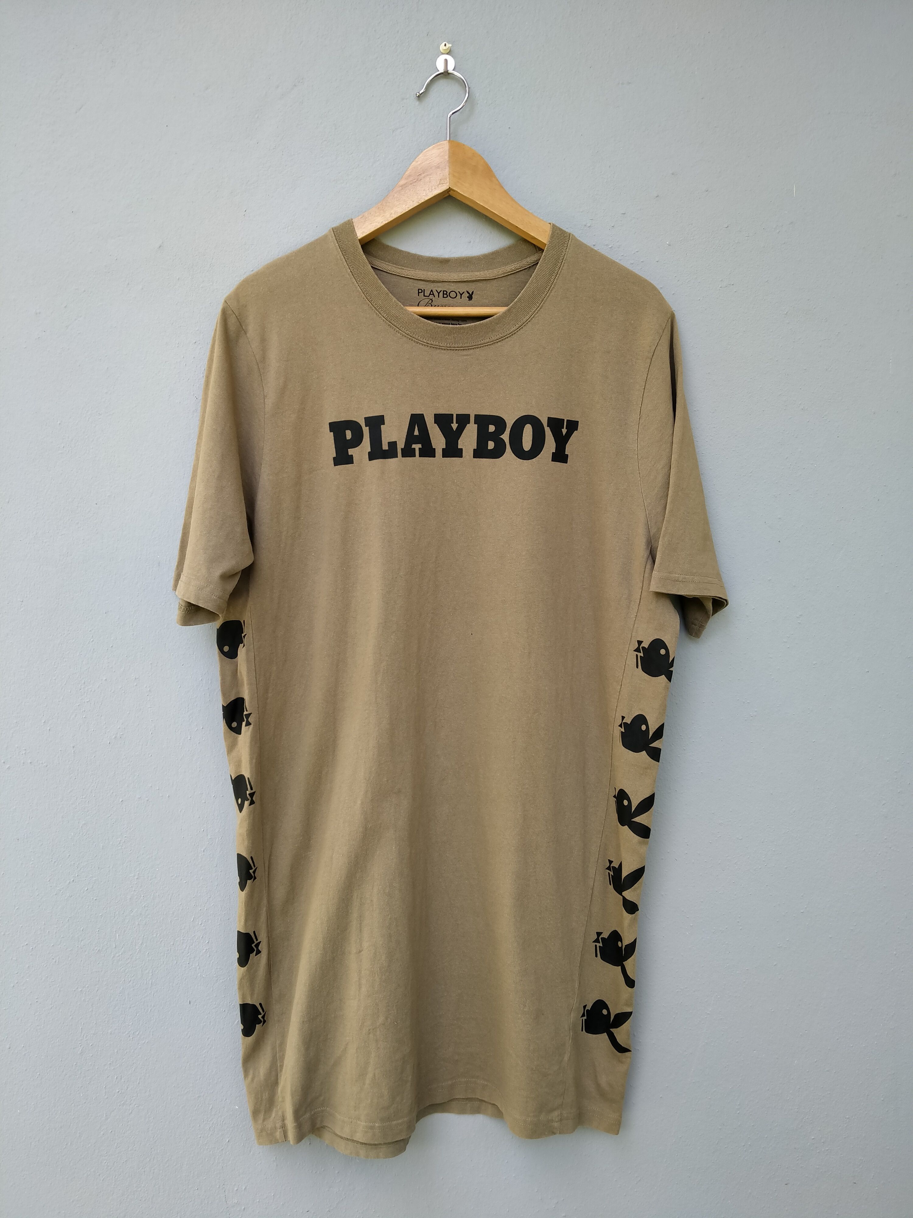 image of Playboy Sidetape Big Logo, Men's (Size Medium)