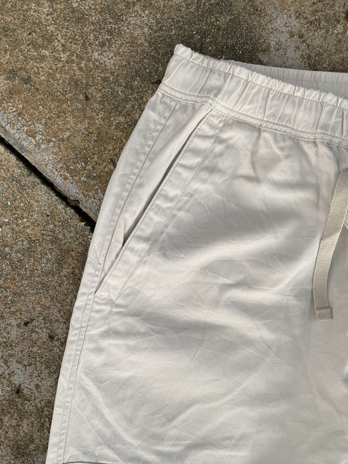 Japanese Brand × Lemaire × Uniqlo Uniqlo X Lemaire Jogger Pants Size US 28 / EU 44 - 3 Thumbnail