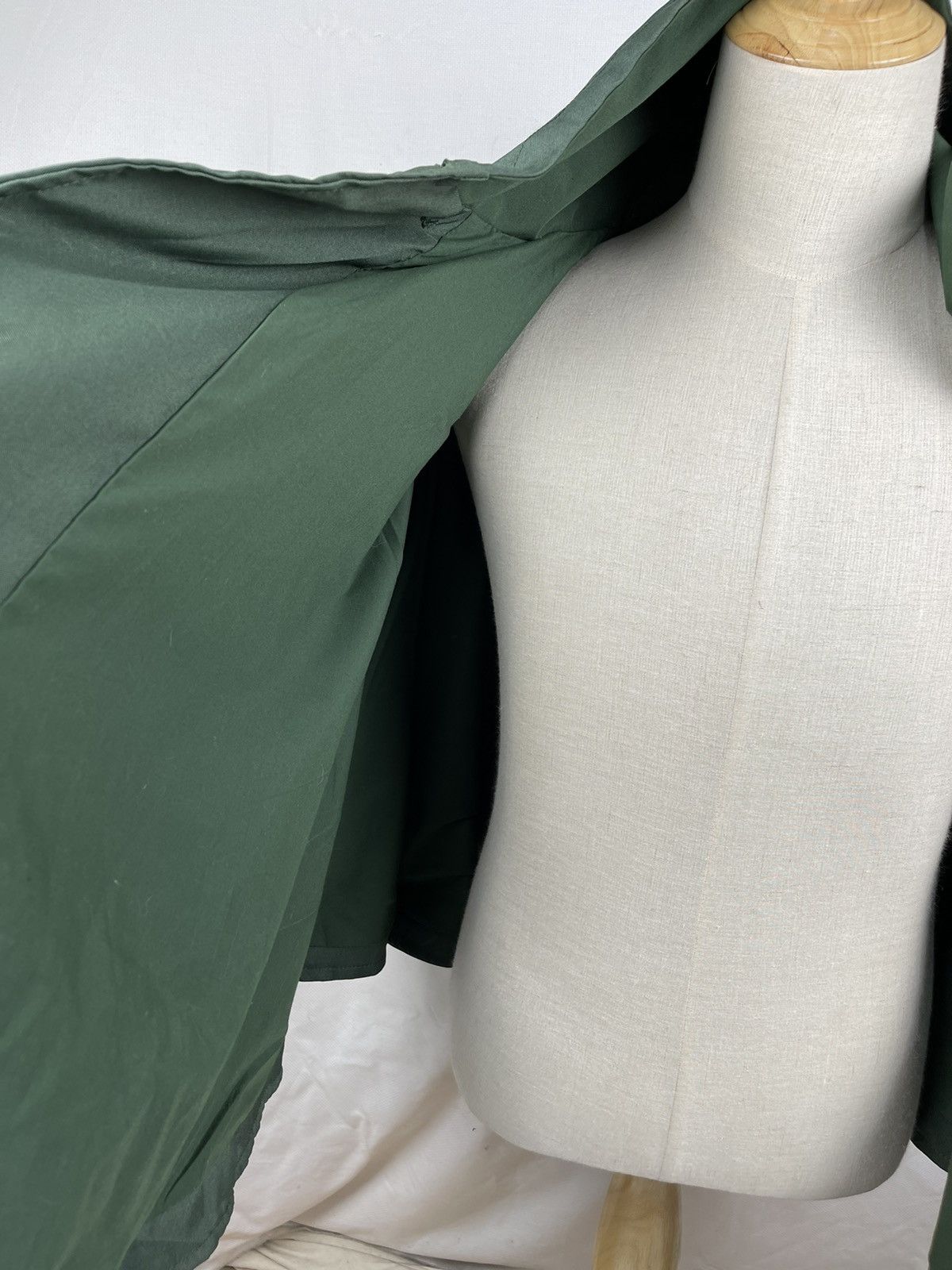 Japanese Brand × Universal Studios attack on titan poncho capes cloak tg1 Size US L / EU 52-54 / 3 - 10 Thumbnail