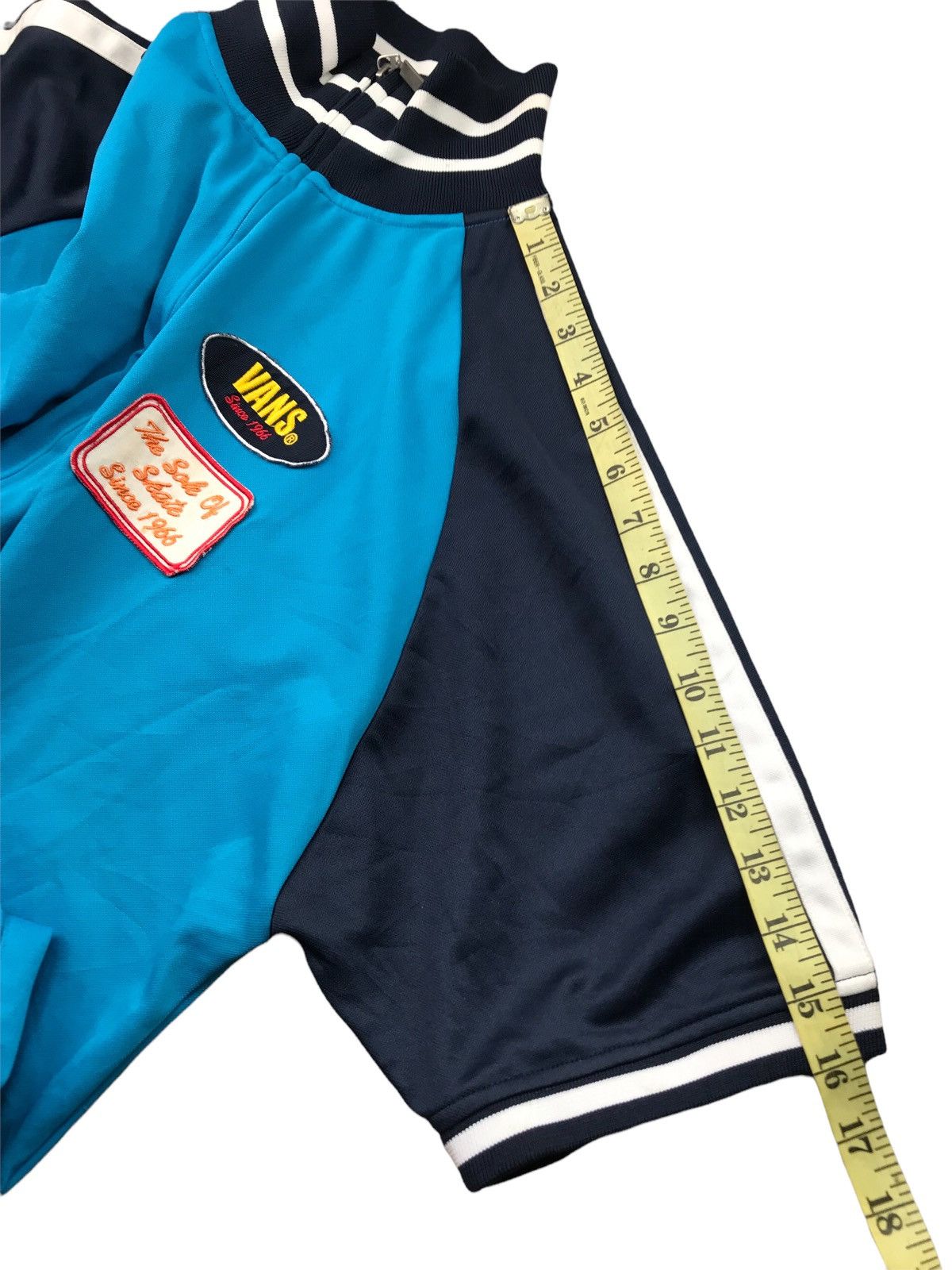 Vans × Vintage 🔥VINTAGE VANS SKATEBOARD SHORT SLEEVE ZIPPER JACKET Size US XL / EU 56 / 4 - 11 Thumbnail
