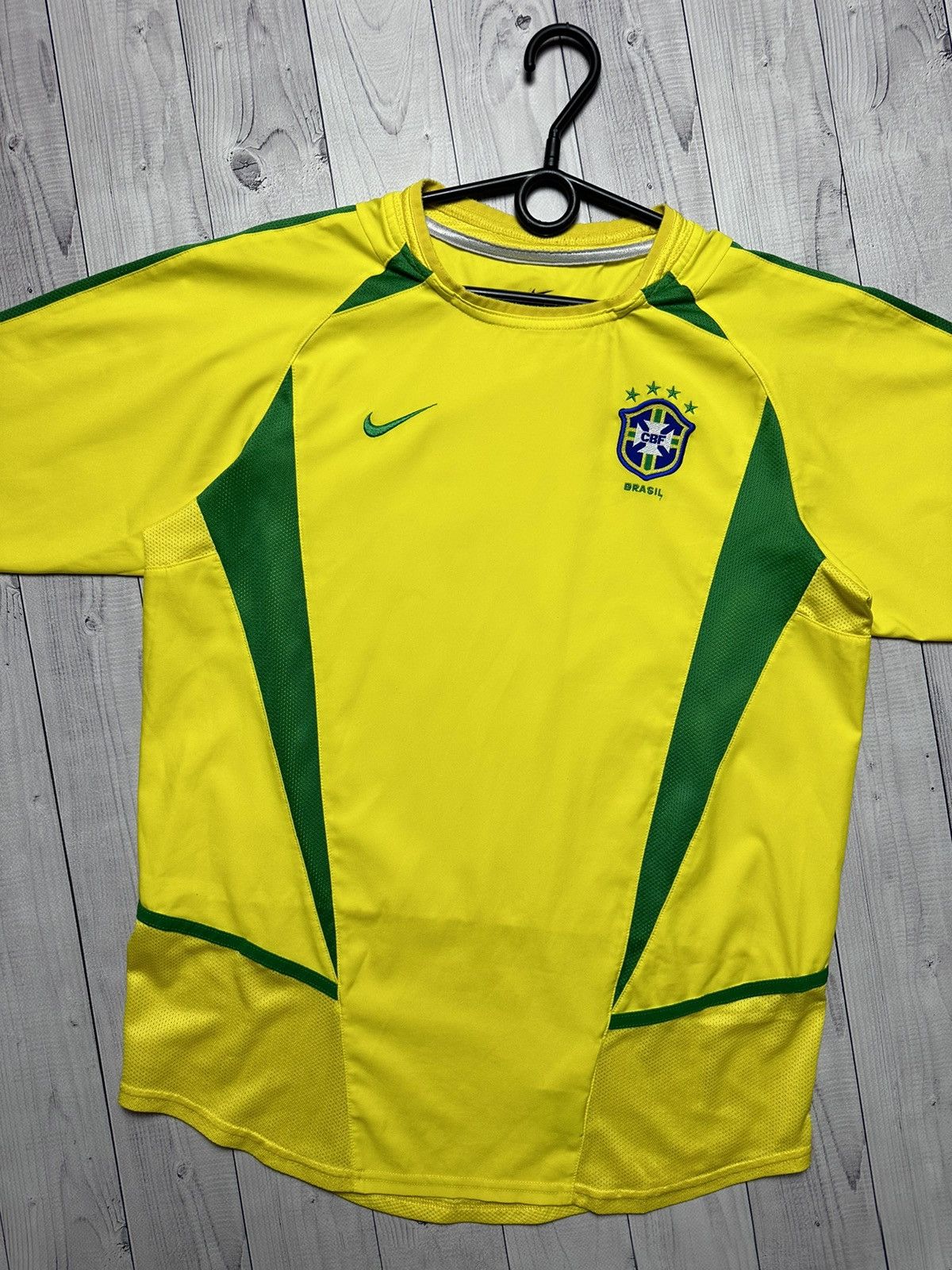 Nike × Vintage Vintage Nike Soccer Jersey Brazil Brasil size S Size US S / EU 44-46 / 1 - 2 Thumbnail
