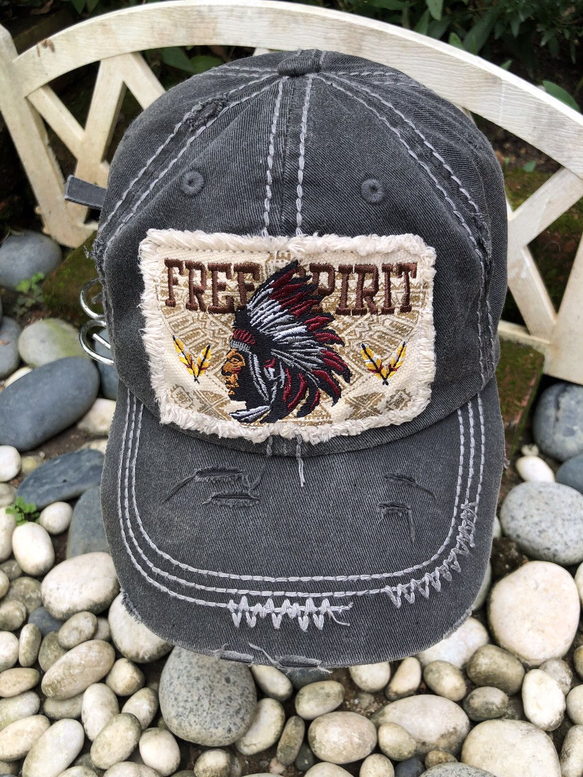 Japanese Brand VINTAGE EMBROIDERY APACHES FREE SPIRIT CAP HAT Size ONE SIZE - 2 Thumbnail