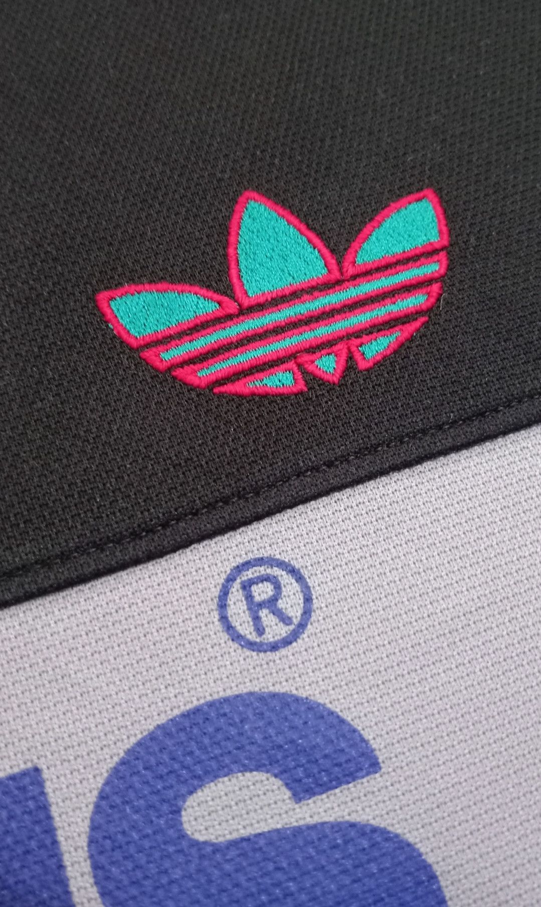 Adidas Vintage 90s Adidas With The Three Stripes Jersey Size US L / EU 52-54 / 3 - 5 Thumbnail