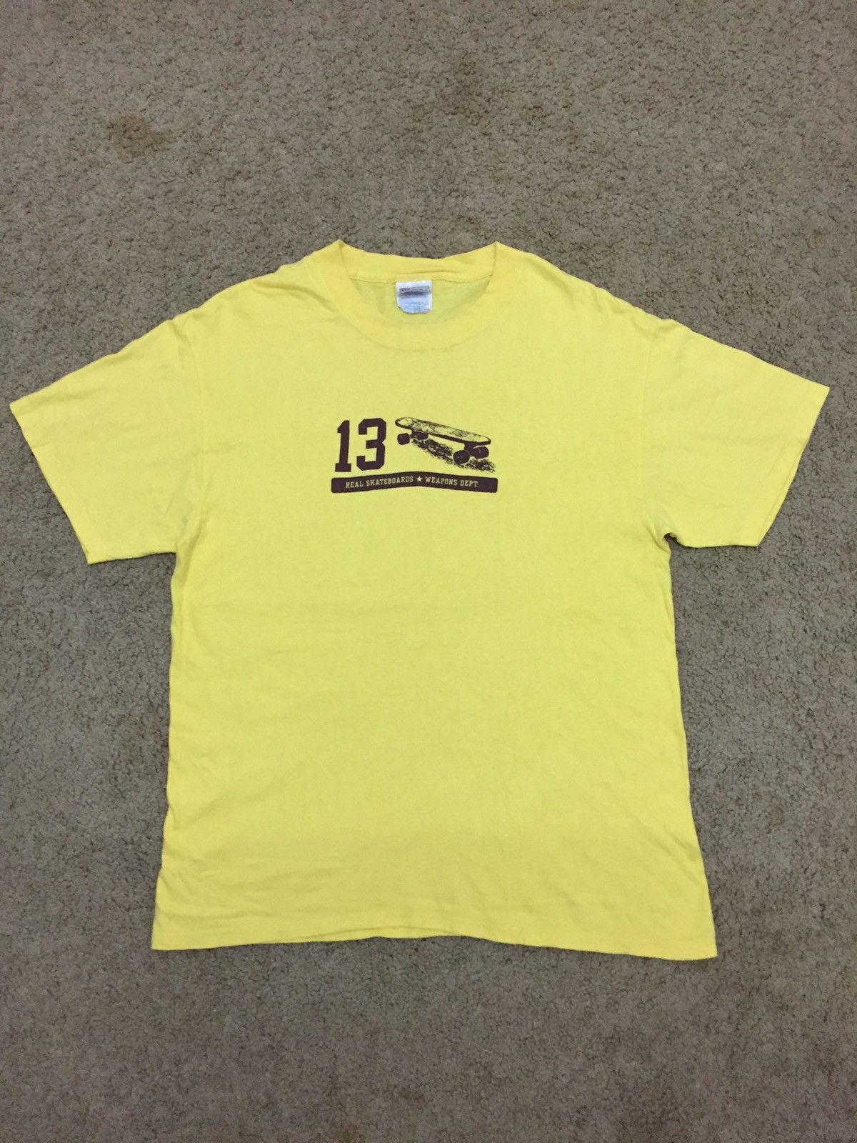 Hanes Vintage 90's Real Skateboards Weapons Dept. T-Shirt Size US L / EU 52-54 / 3 - 1 Thumbnail