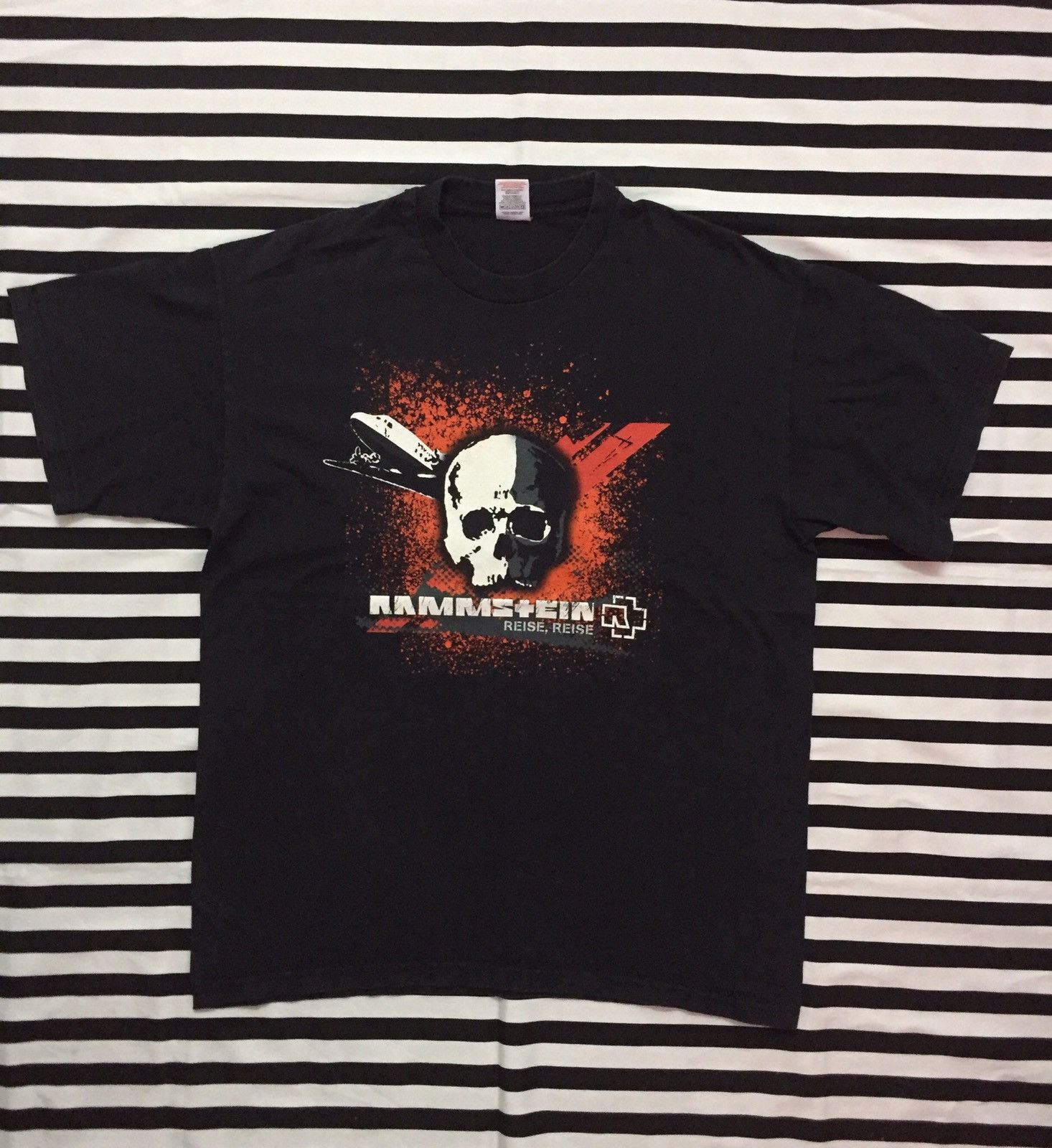 Band Tees 🔥Last Drop🔥Rammstein Reise Reise T-shirt Size US L / EU 52-54 / 3 - 1 Thumbnail