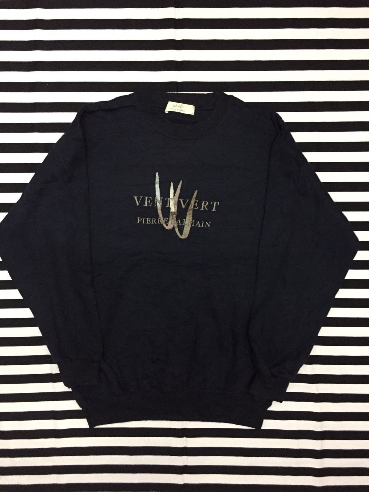 Balmain Vintage Pierre Balmain Vent Vert Embroidery Sweatshirt Size US S / EU 44-46 / 1 - 1 Thumbnail