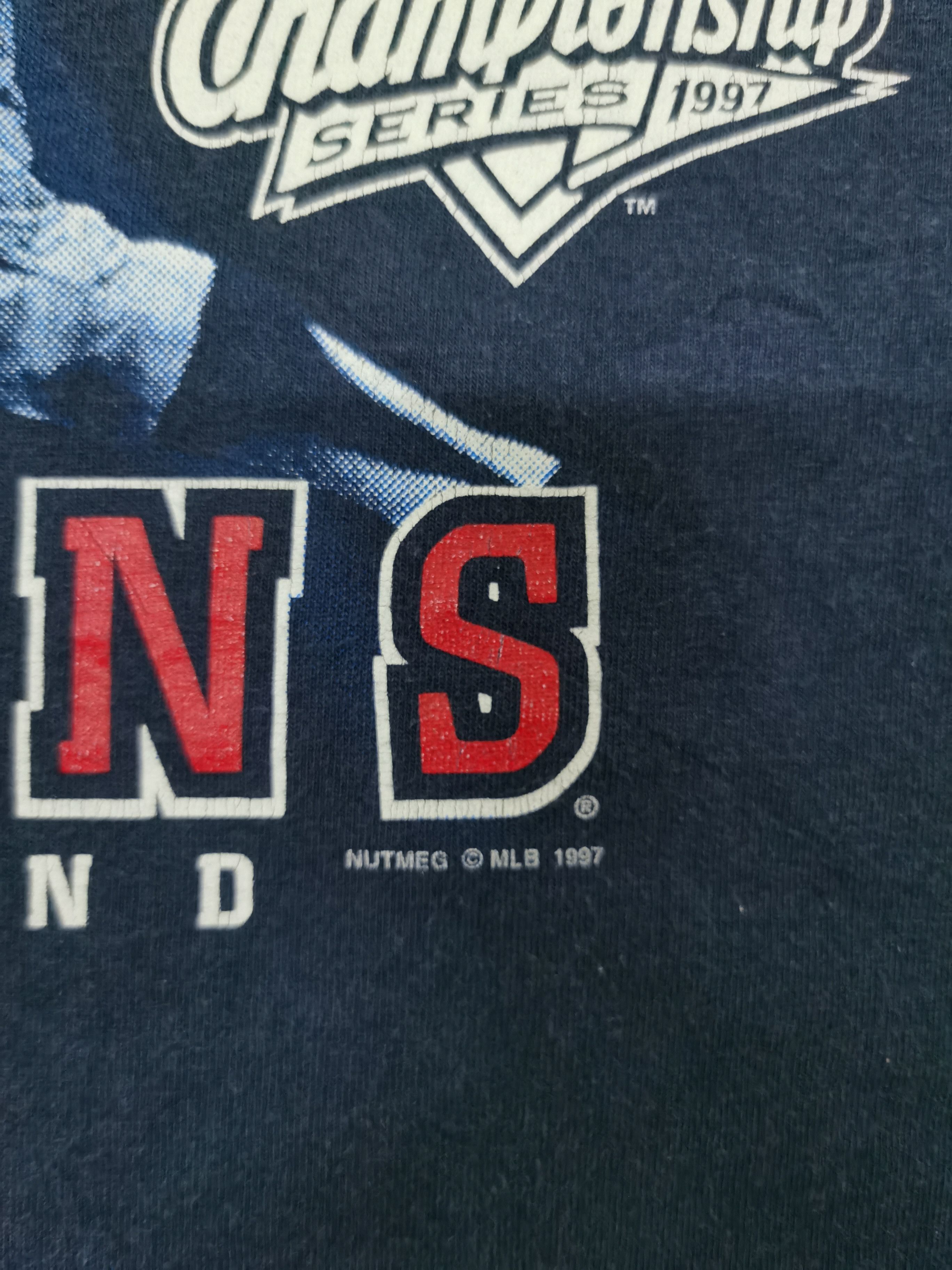 MLB × Nutmeg × Vintage Vintage Cleveland Indians 1997 American League Champions Size US XXL / EU 58 / 5 - 3 Thumbnail