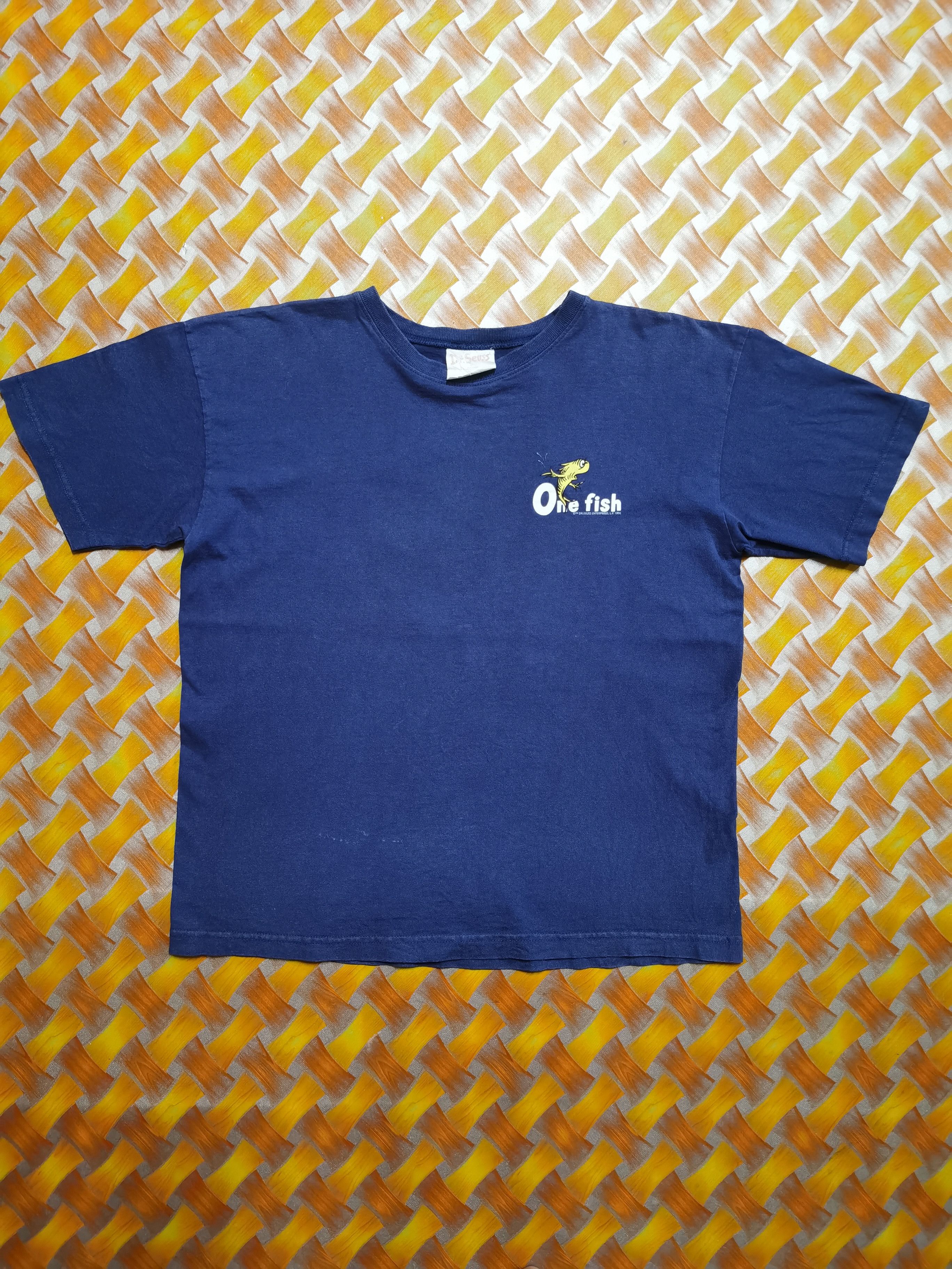 Cartoon Network Vintage 1996 Dr Suess One Fish Two Fish Size US M / EU 48-50 / 2 - 1 Thumbnail
