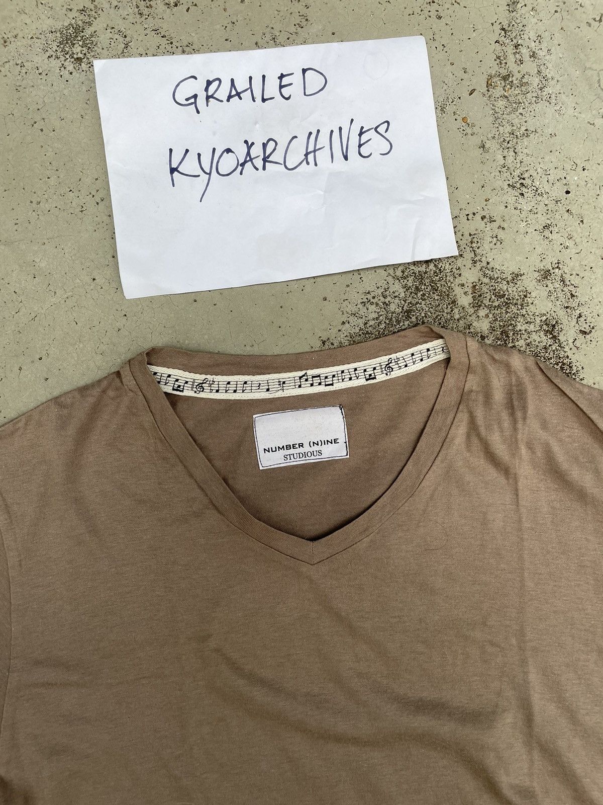 Number (N)ine NUMBER (N)INE STUDIOUS V NECK TEE Size US M / EU 48-50 / 2 - 4 Thumbnail