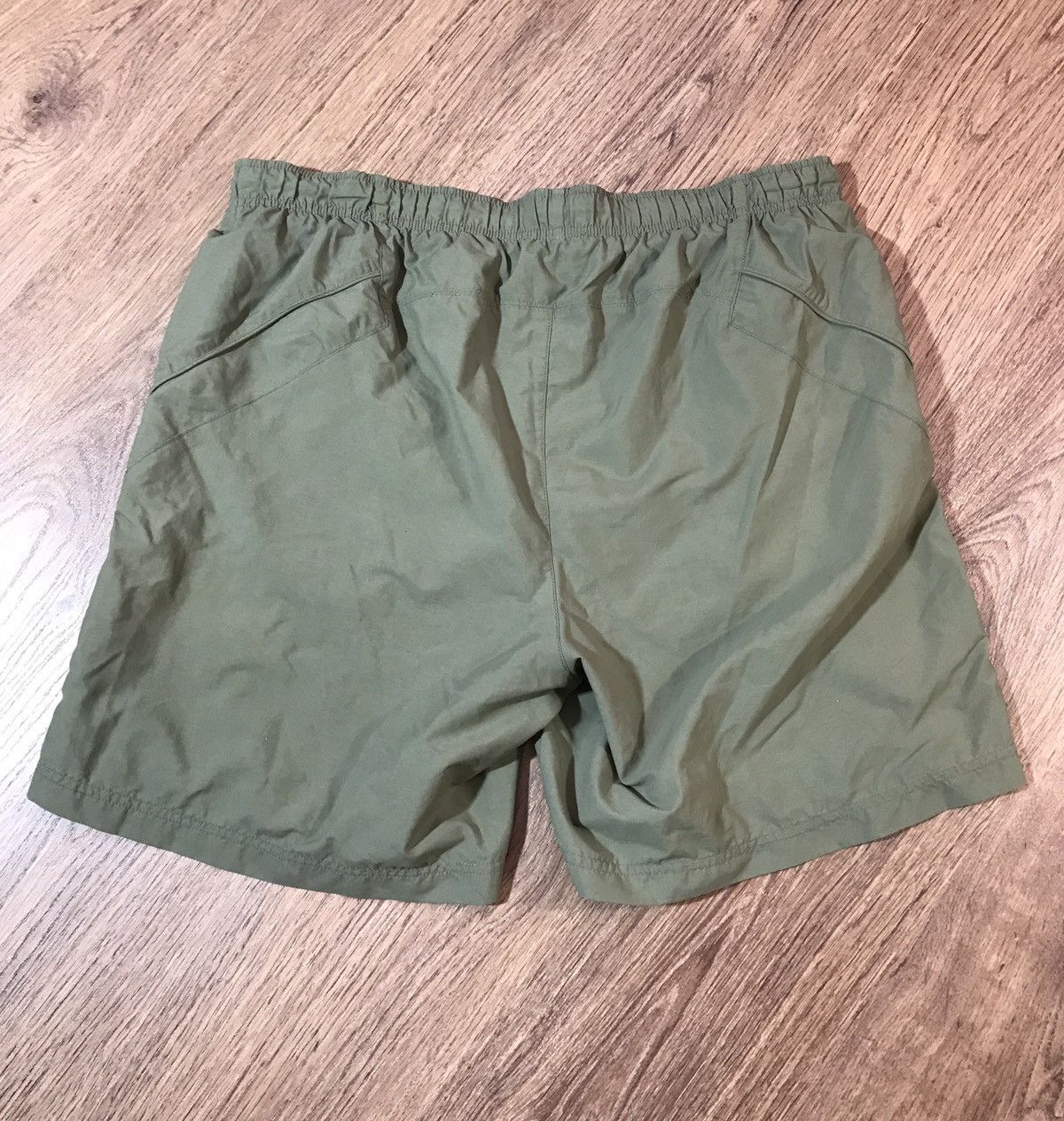 Nike × Vintage Nike vintage 90s Nylon Khaki shorts Size US 40 / EU 56 - 6 Thumbnail