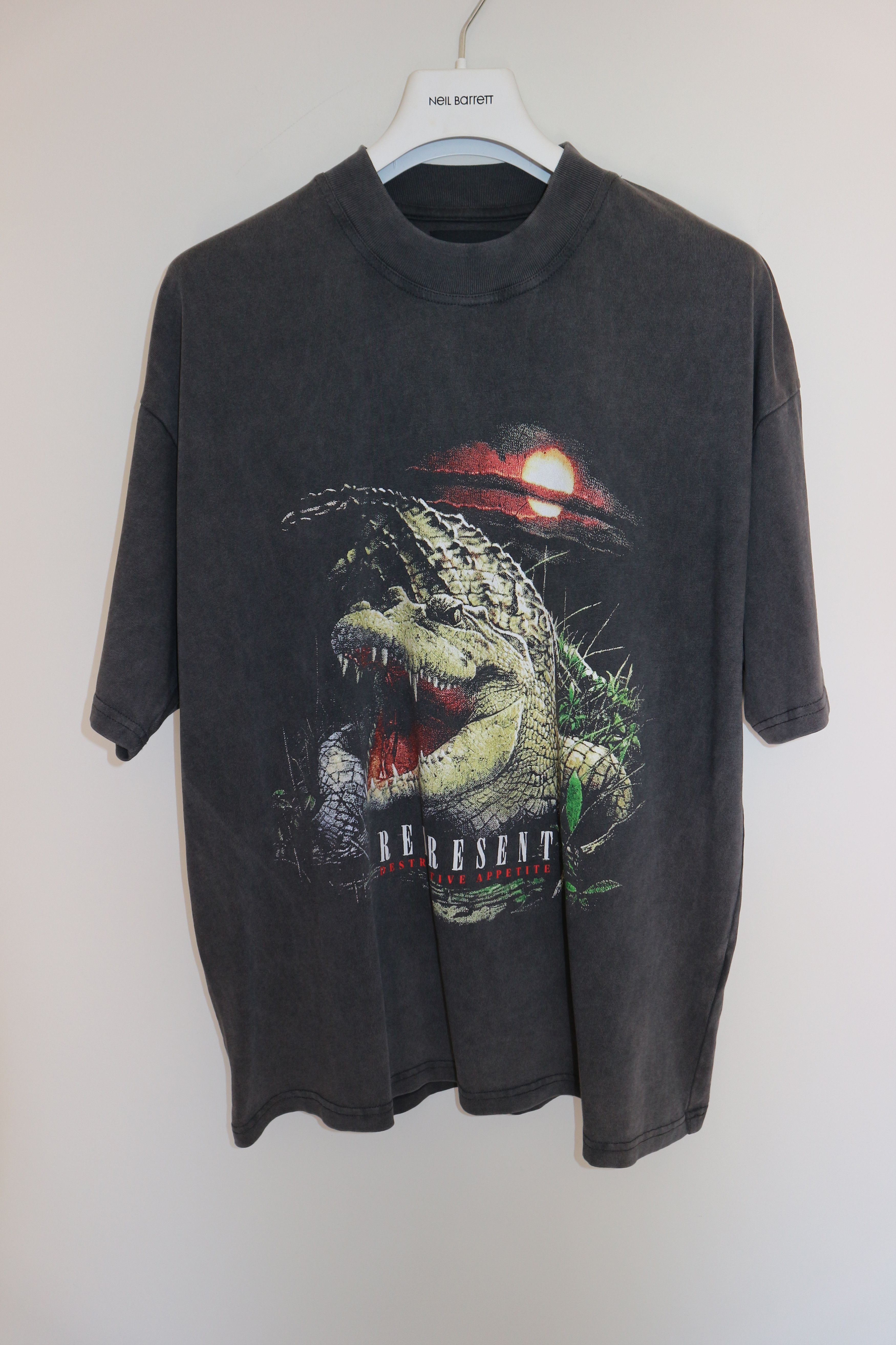 Represent Clo. Destructive apetite print t-shirt Size US S / EU 44-46 / 1 - 1 Thumbnail