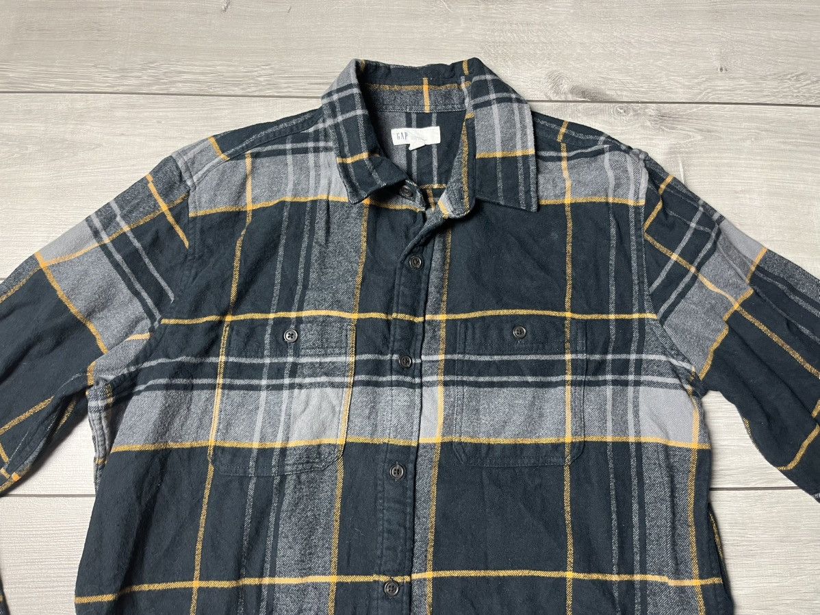 Gap Gap plaid shirt flannel size Large Size US L / EU 52-54 / 3 - 3 Thumbnail