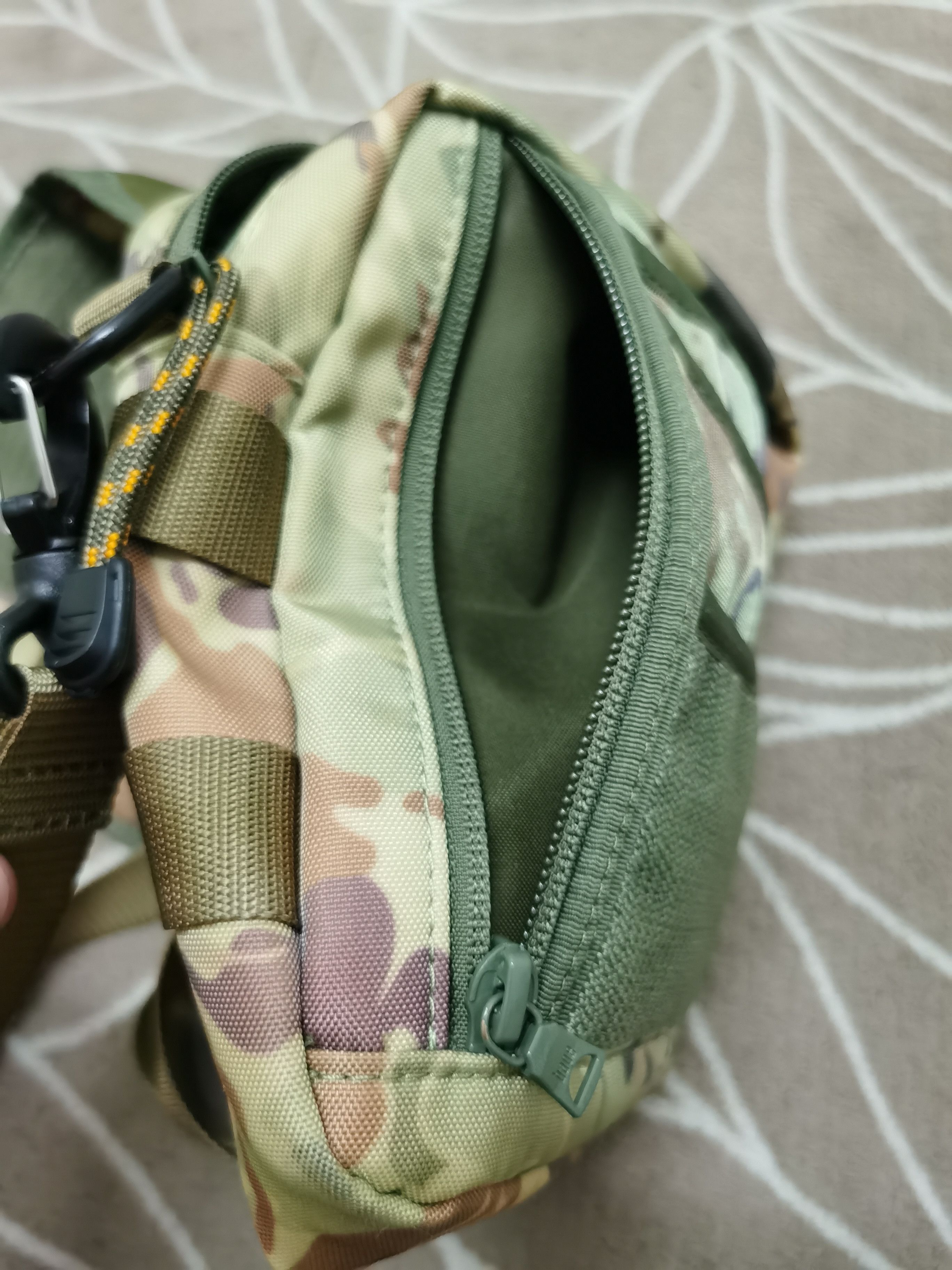 Bape Bape Ghost Camo Sling Bag Size ONE SIZE - 12 Thumbnail